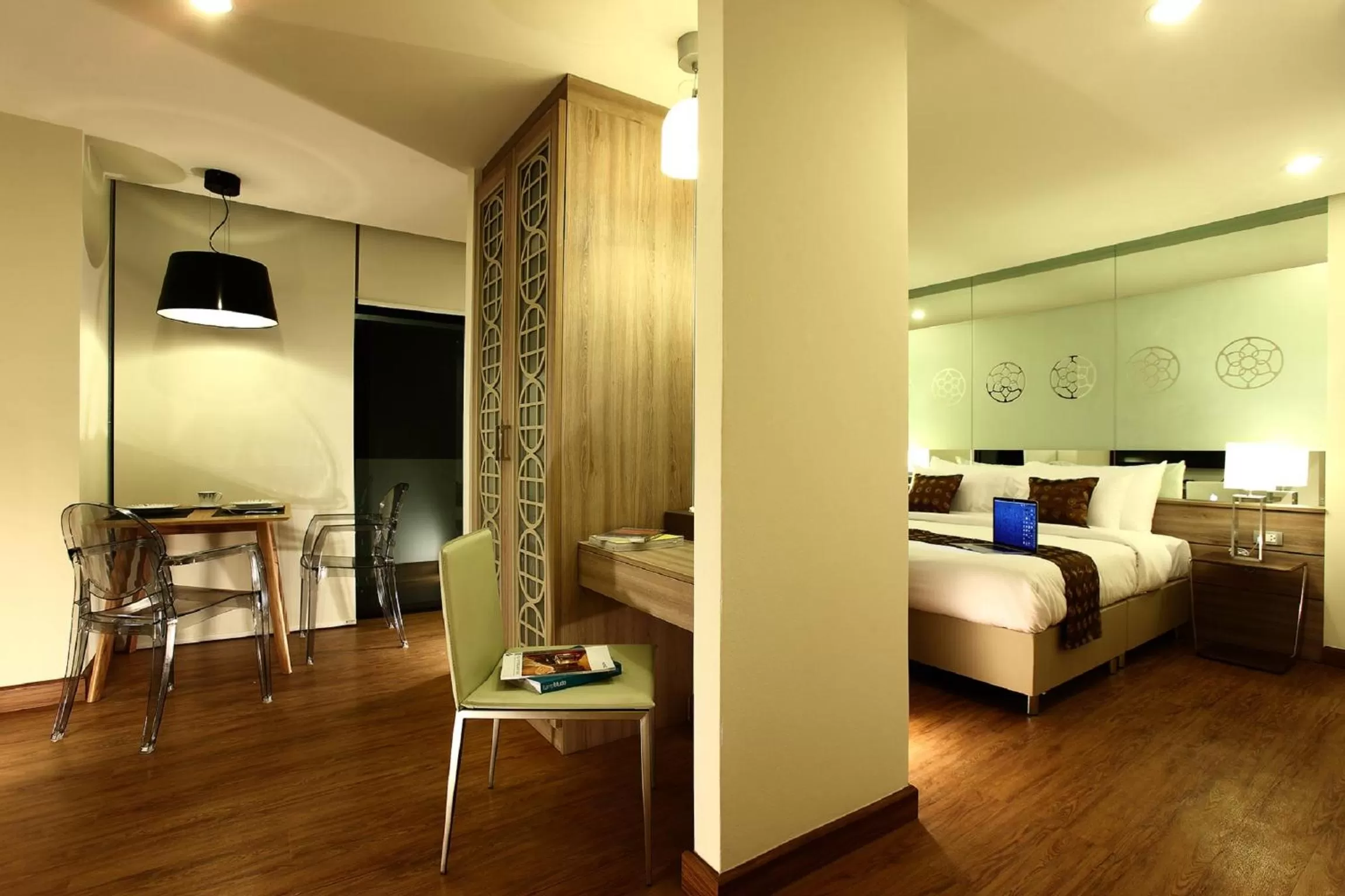 Photo of the whole room, Bed in S17 Nimman