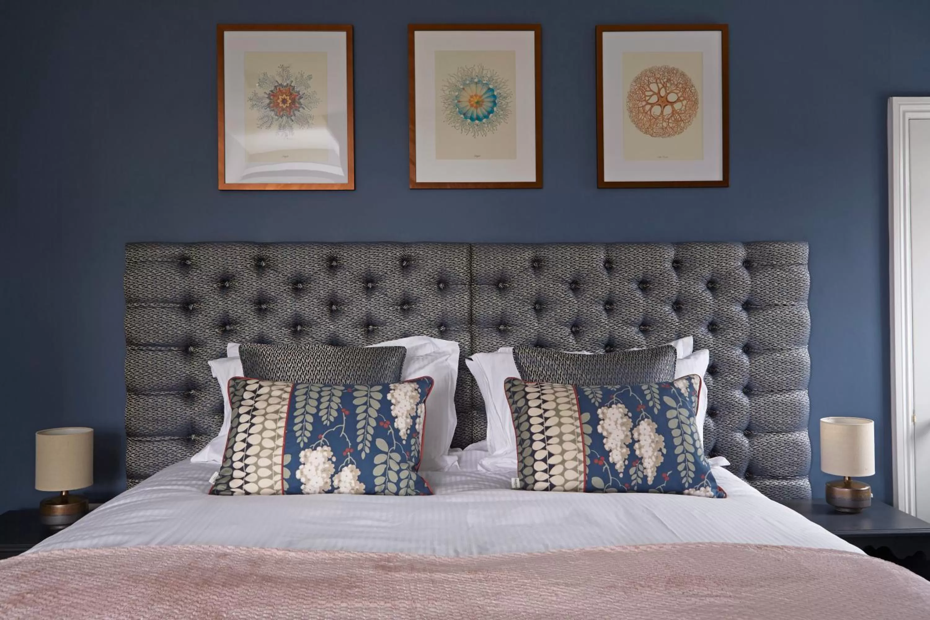 Bed in Sentry Mead Hotel