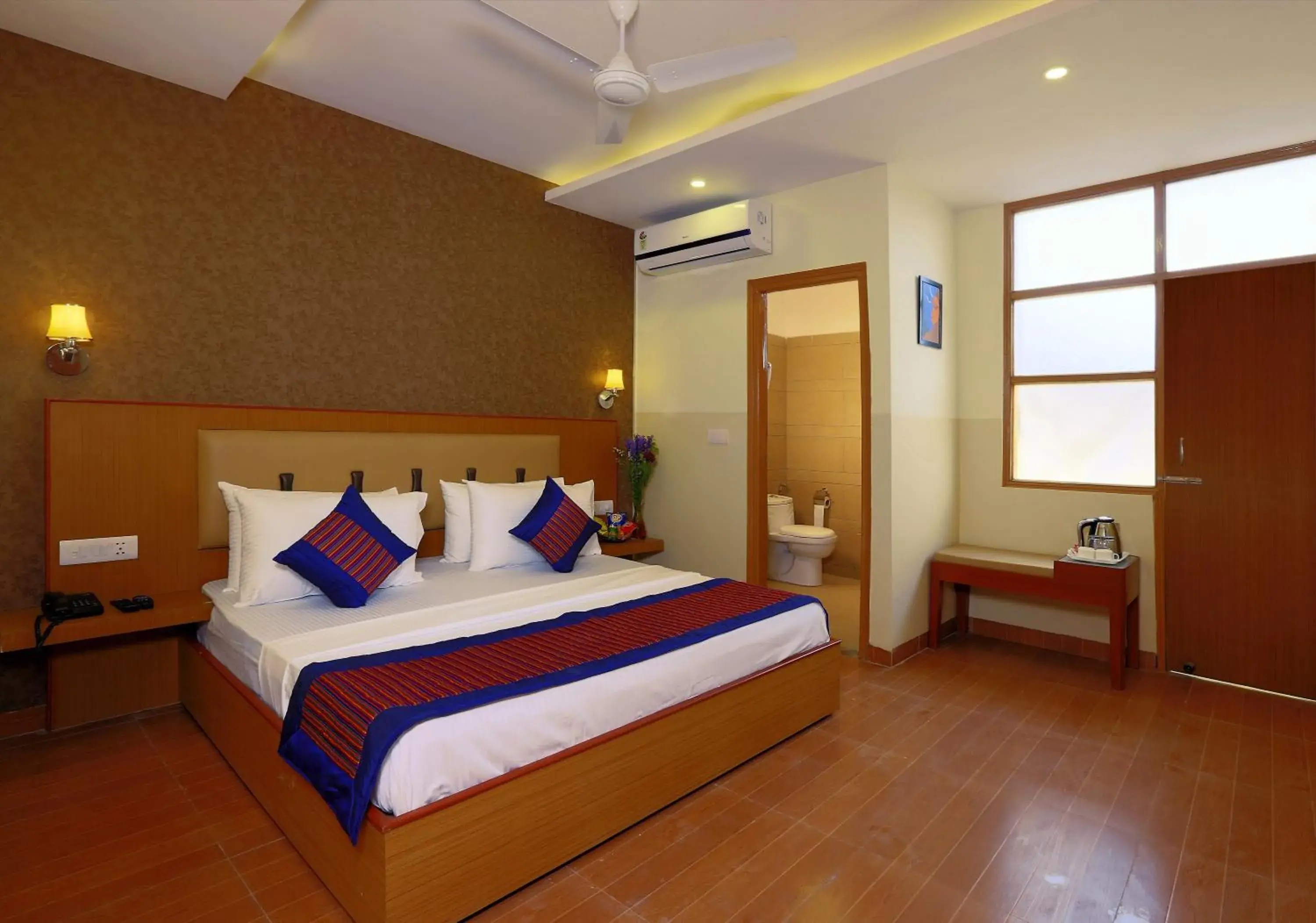 Deluxe Room - single occupancy in Hotel Aeroporto Nearest Landmark Aerocity delhi Deluxe Room - single occupancy in Hotel Aeroporto Nearest Landmark Aerocity delhi