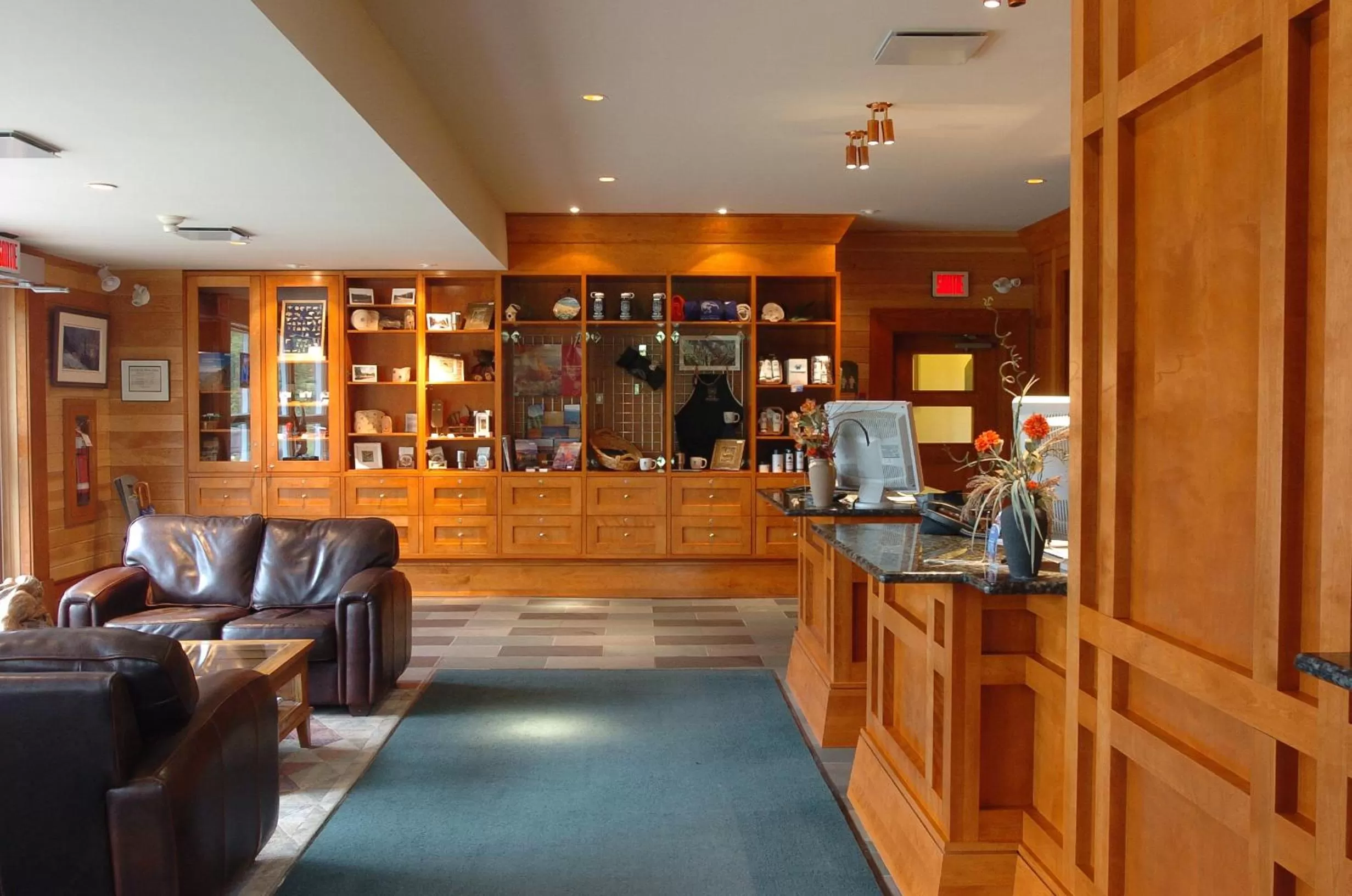 Lounge or bar in Gîte du Mont-Albert - Sepaq