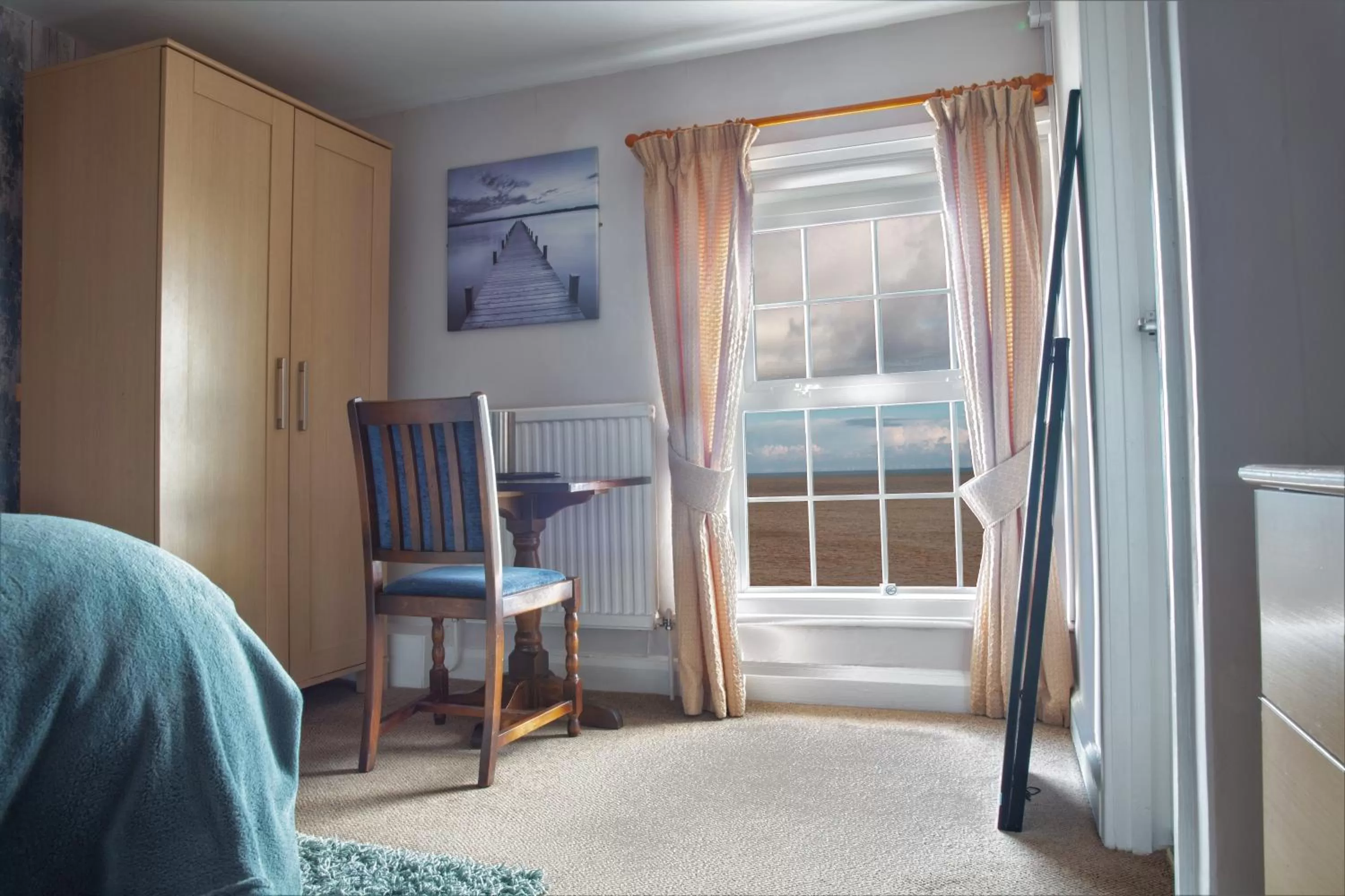 Bed in The Two Lifeboats