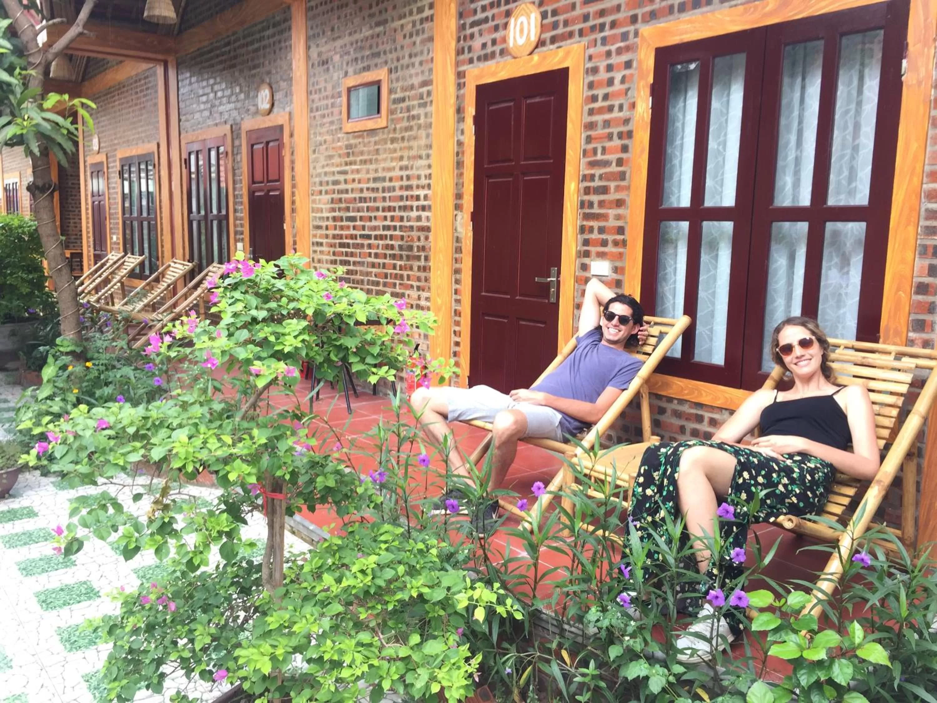 People in Tam Coc Vinh Thinh Homestay