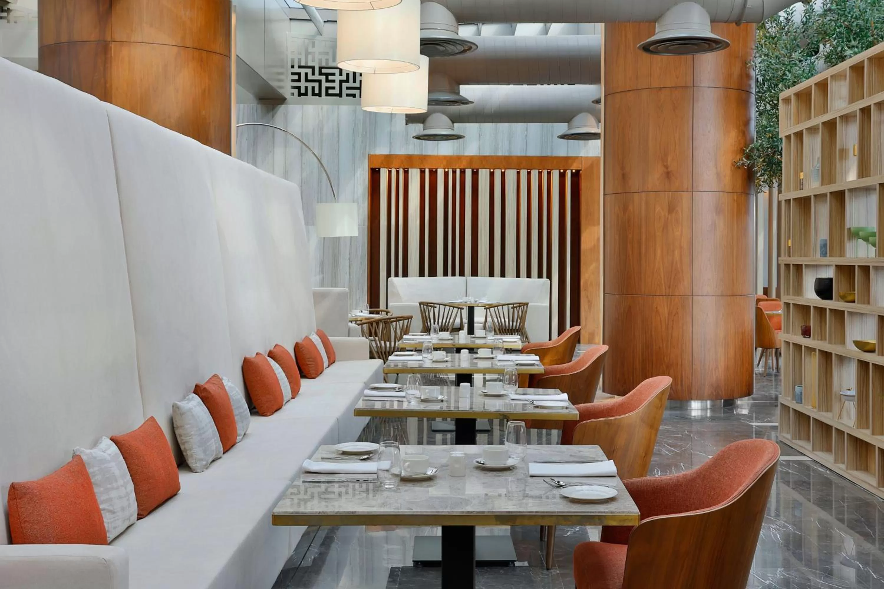 Restaurant/places to eat in Jeddah Marriott Hotel Madinah Road