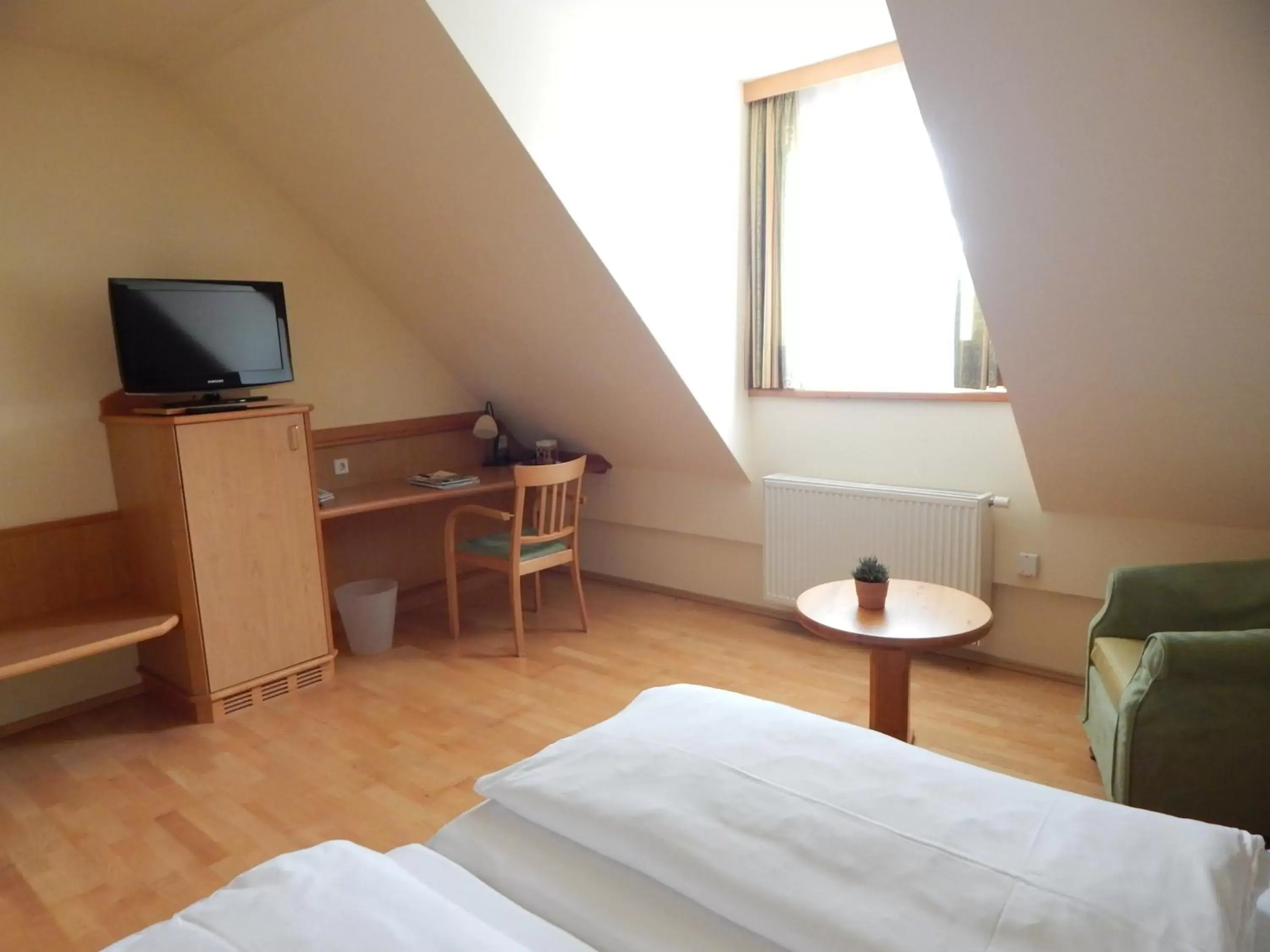 Standard Double Room - single occupancy in Hotel Neustifter Standard Double Room - single occupancy in Hotel Neustifter