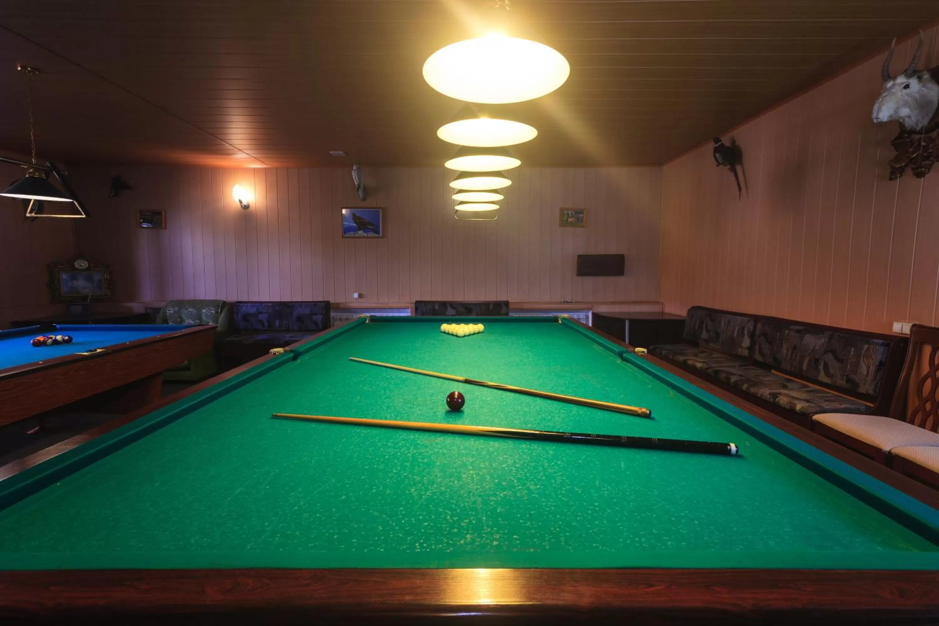 Billiard, Billiards in Sunkar Hotel