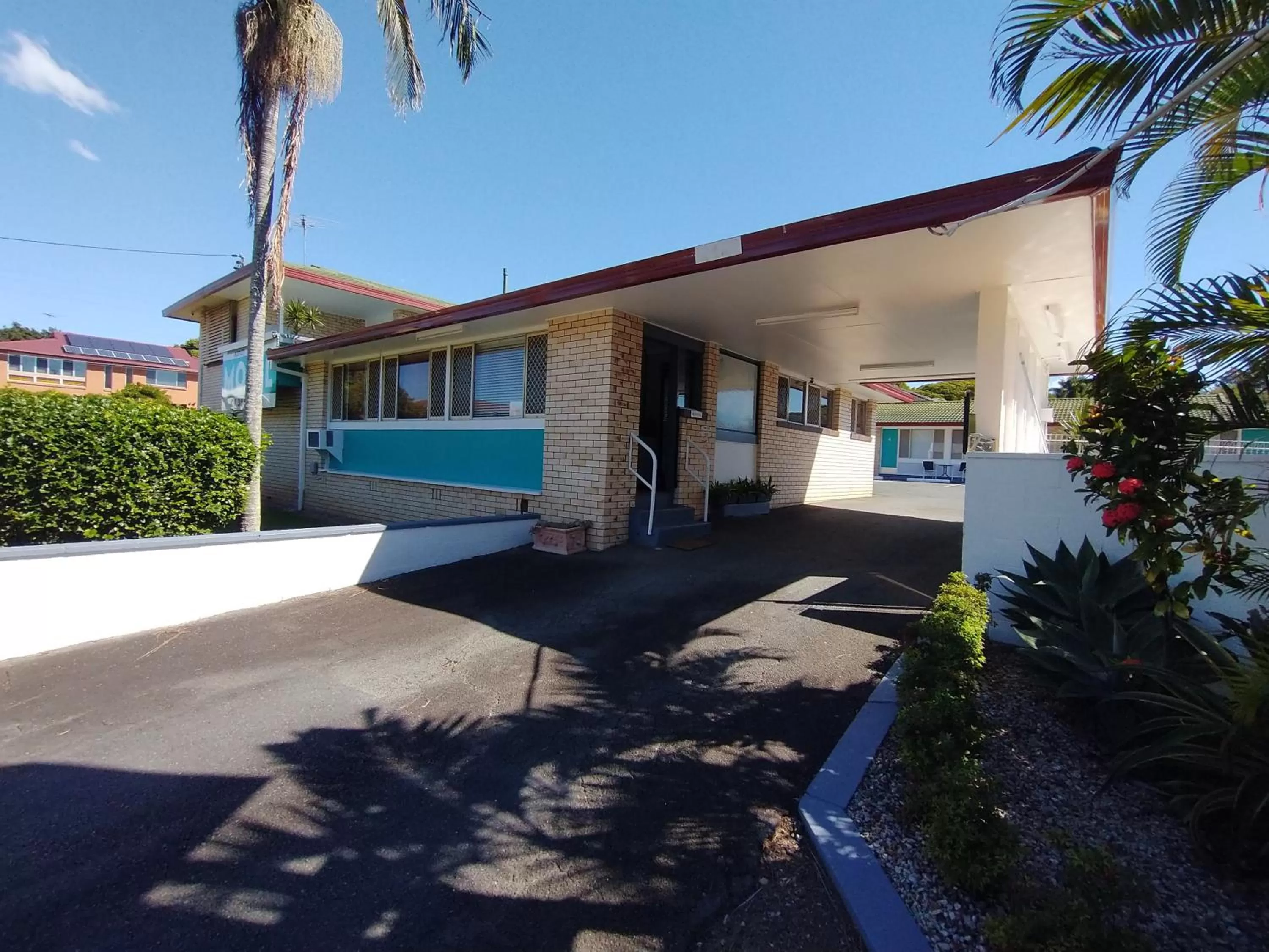 Facade/entrance in Aspley Sunset Motel