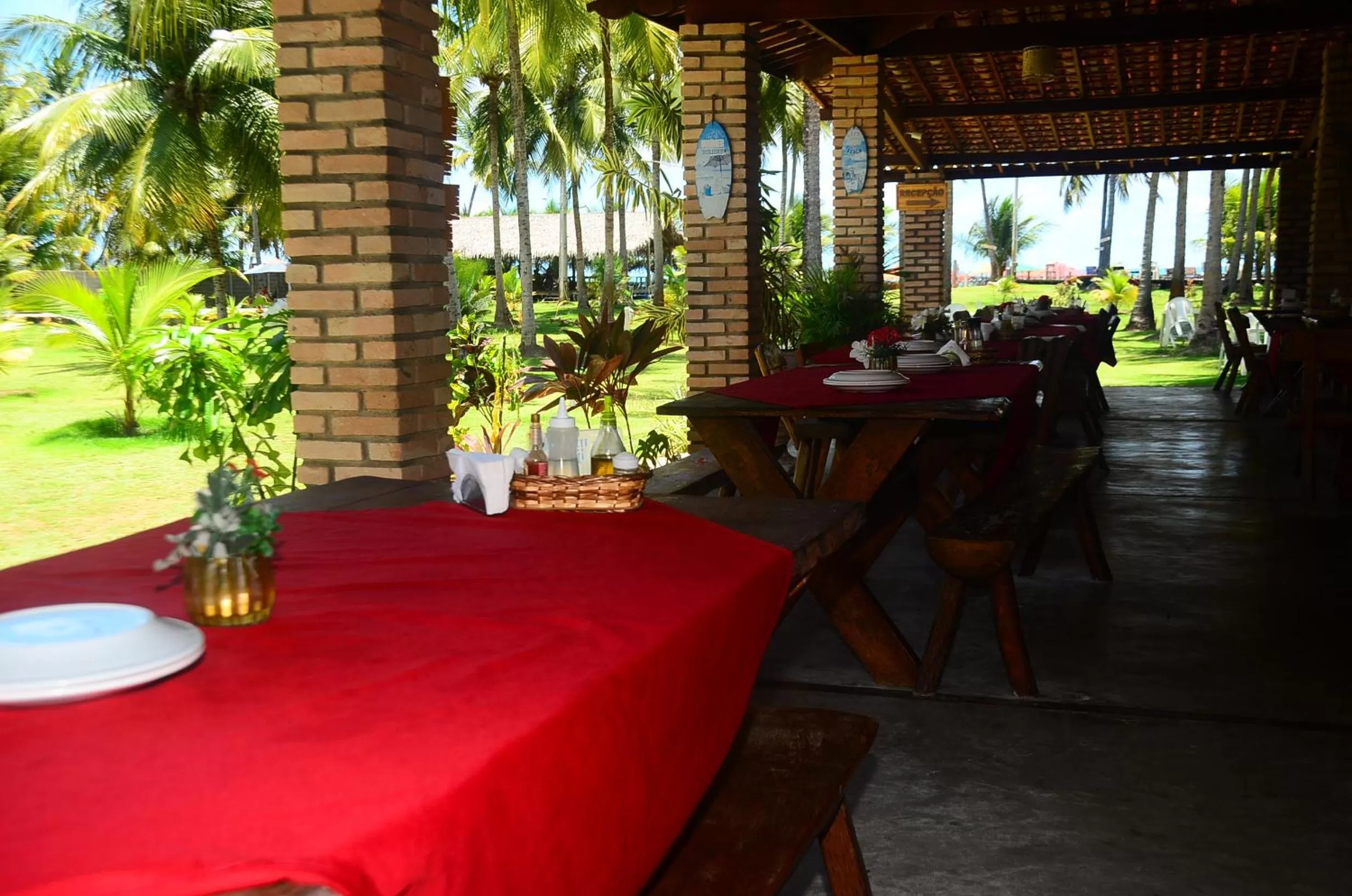 Restaurant/Places to Eat in Pousada e Restaurante Encanto das Águas