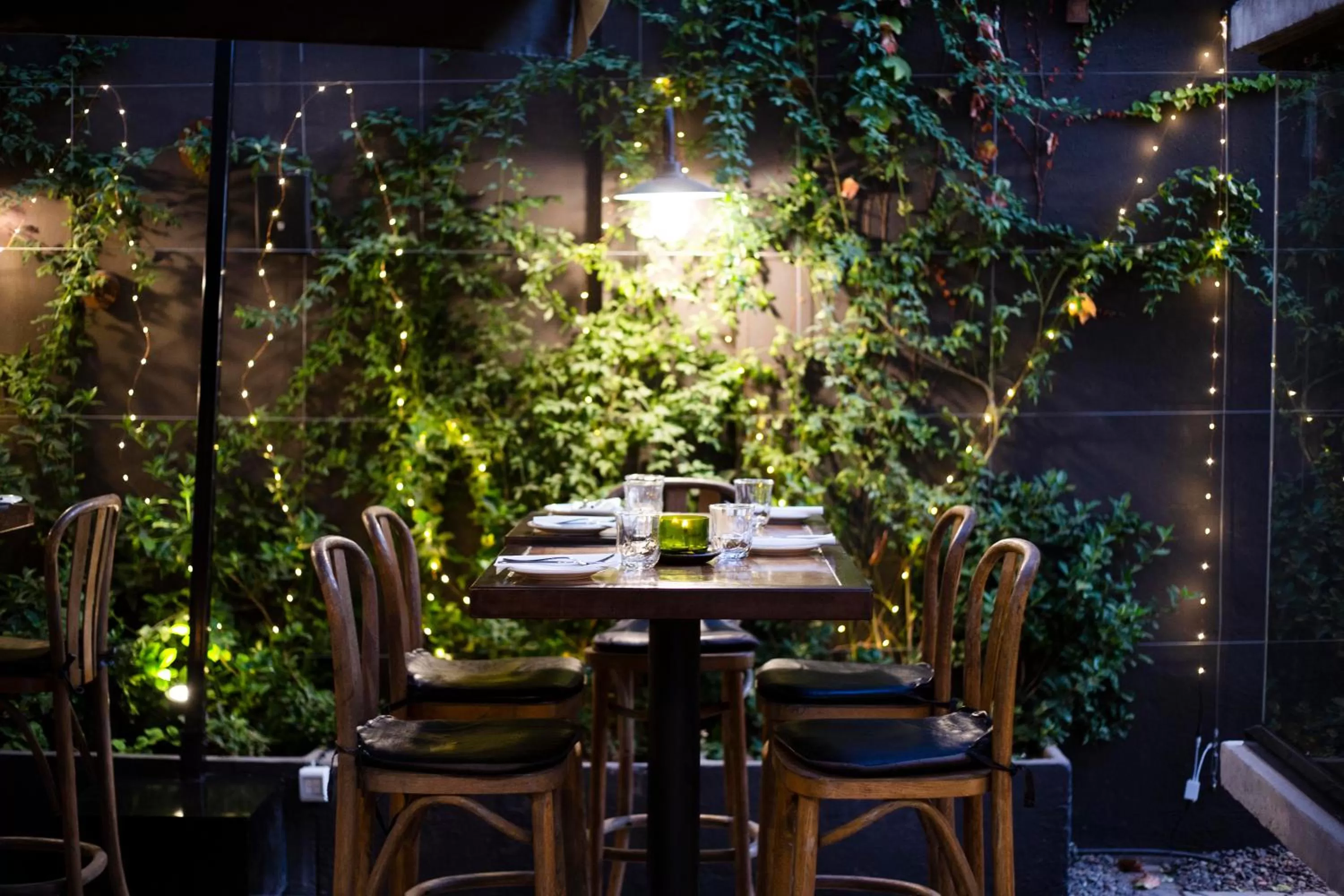 Restaurant/Places to Eat in Maison Italia 1029