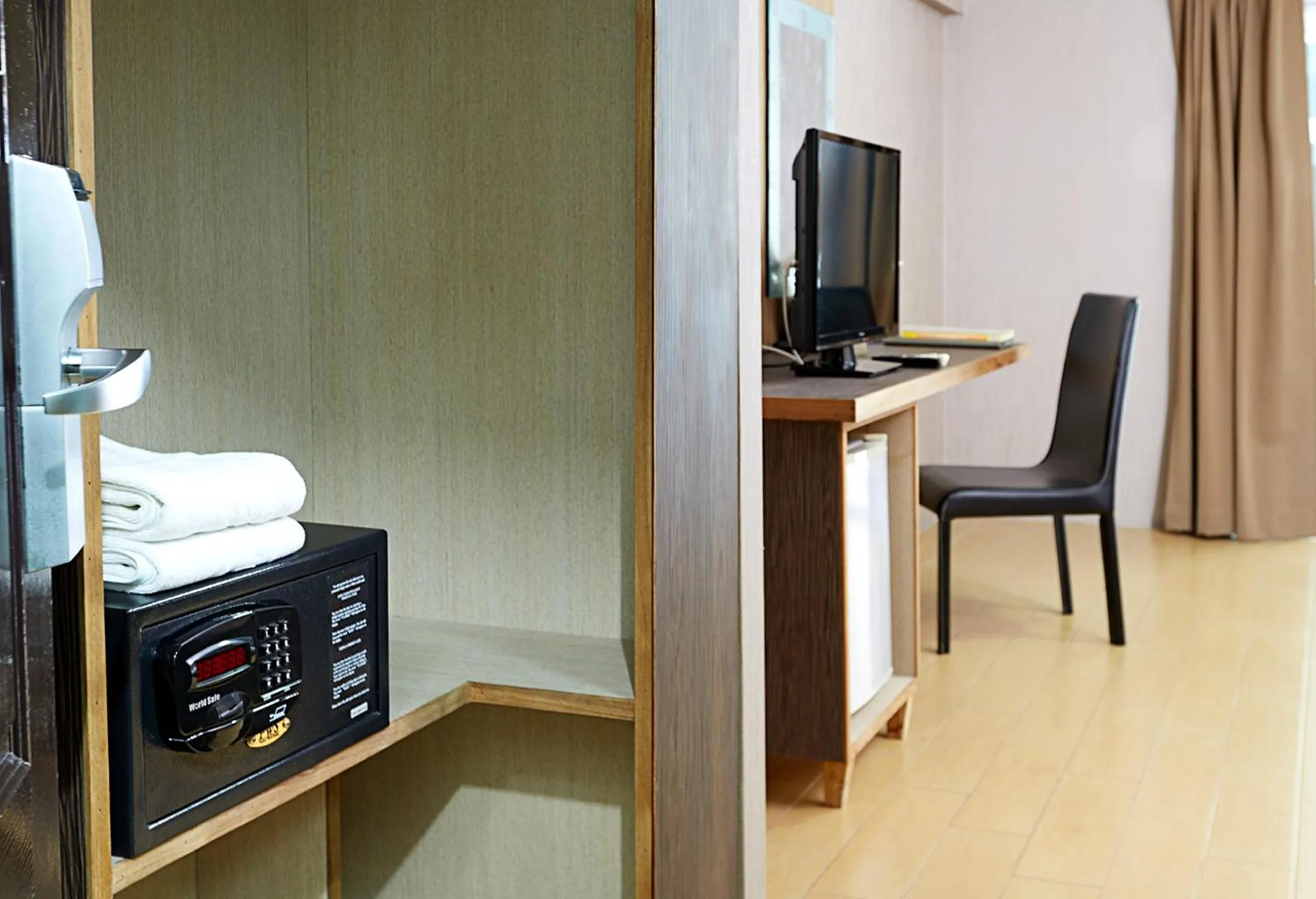 Decorative detail, Bed in Watana Hotel