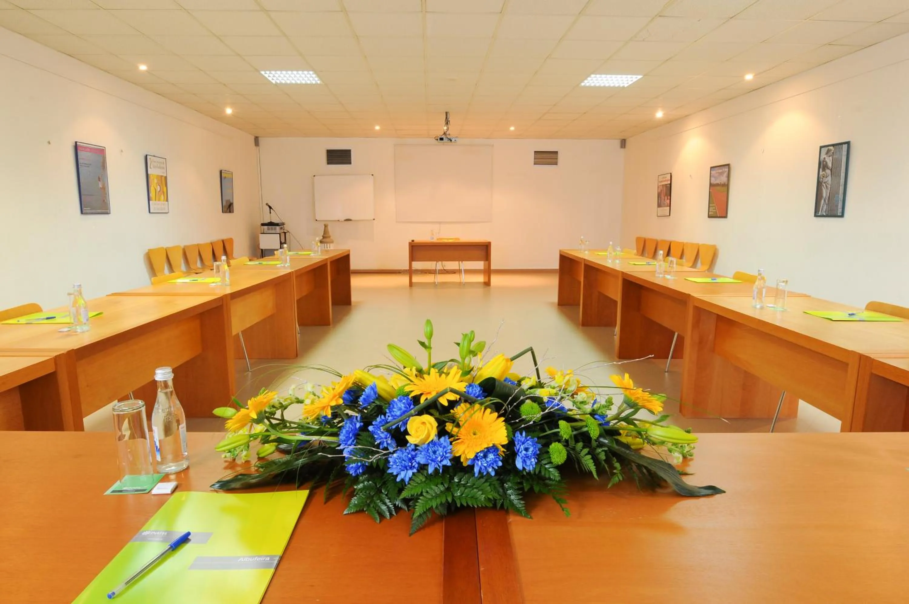Business facilities in INATEL Albufeira
