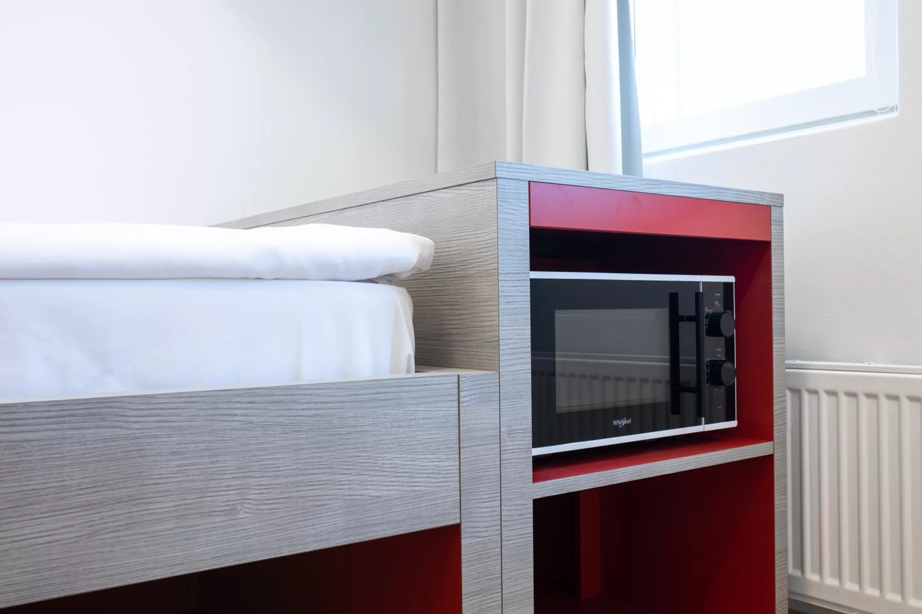 Kitchen or kitchenette, Bed in Omena Hotel Vaasa Espen