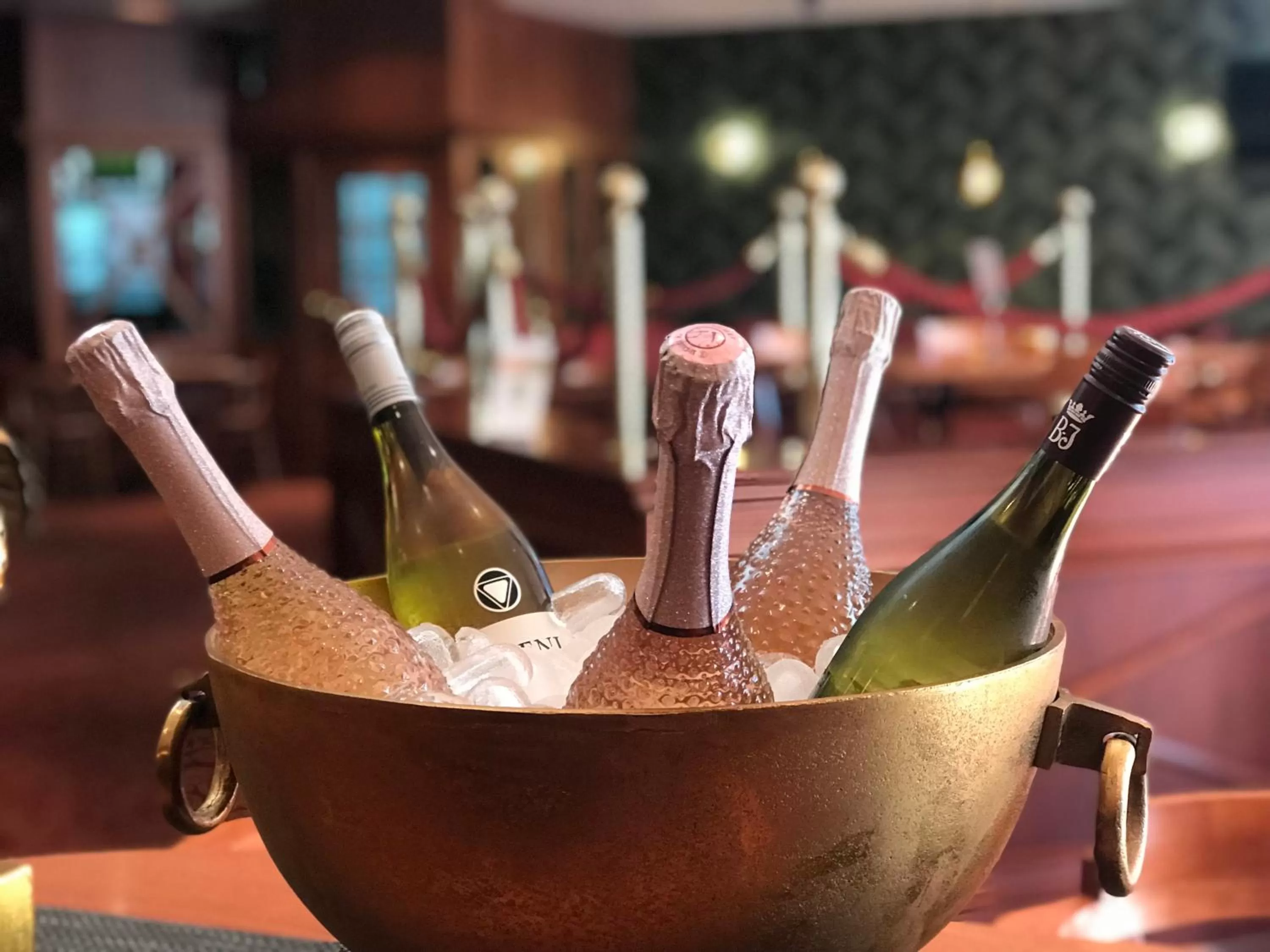 Restaurant/places to eat in Hotel Stadthafen Stade