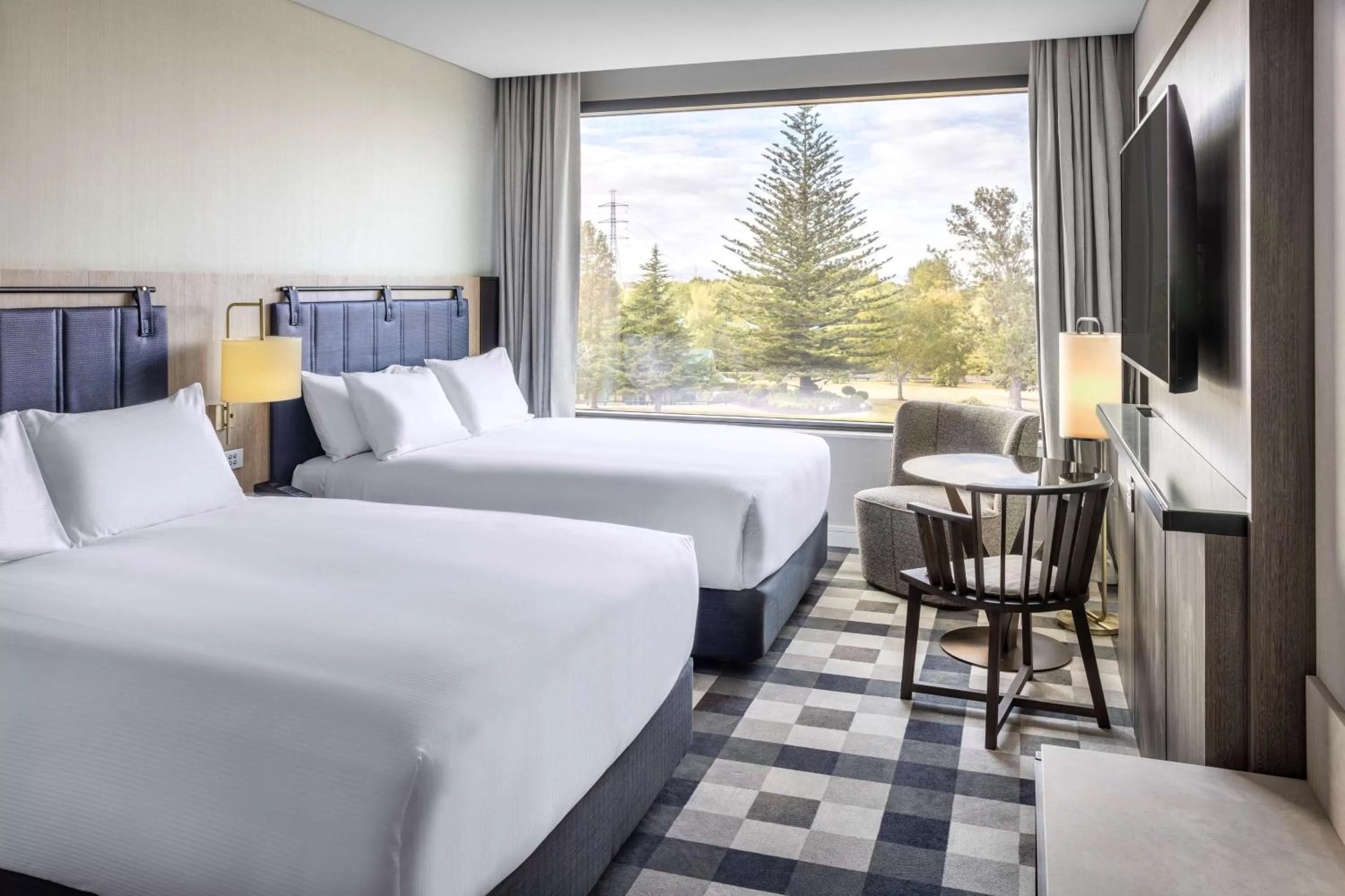 Bed in DoubleTree By Hilton Auckland Karaka