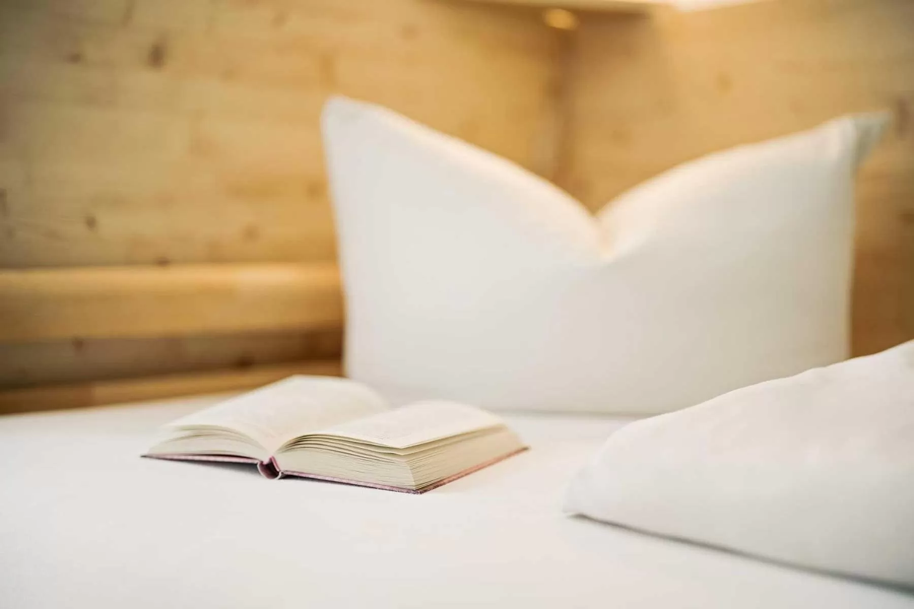 Bed in Hotel Park Cafe Reichl