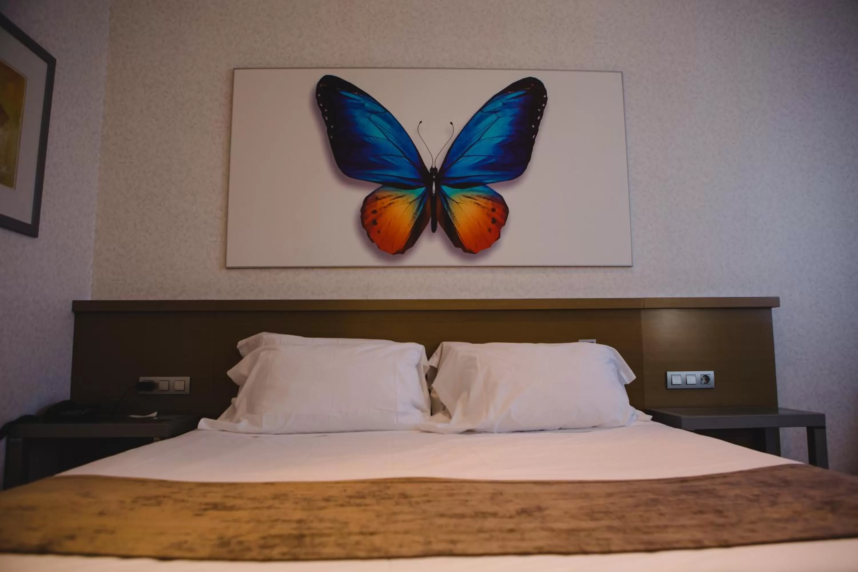 Bed in Hotel Mas Camarena