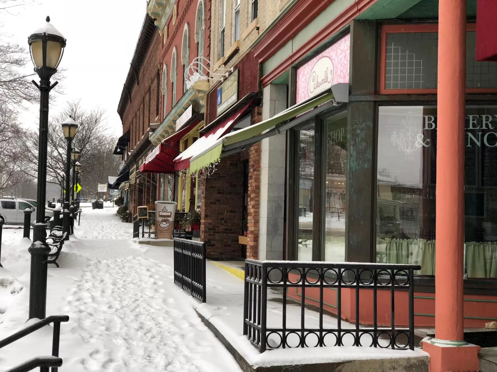 Restaurant/places to eat in Chambery Inn