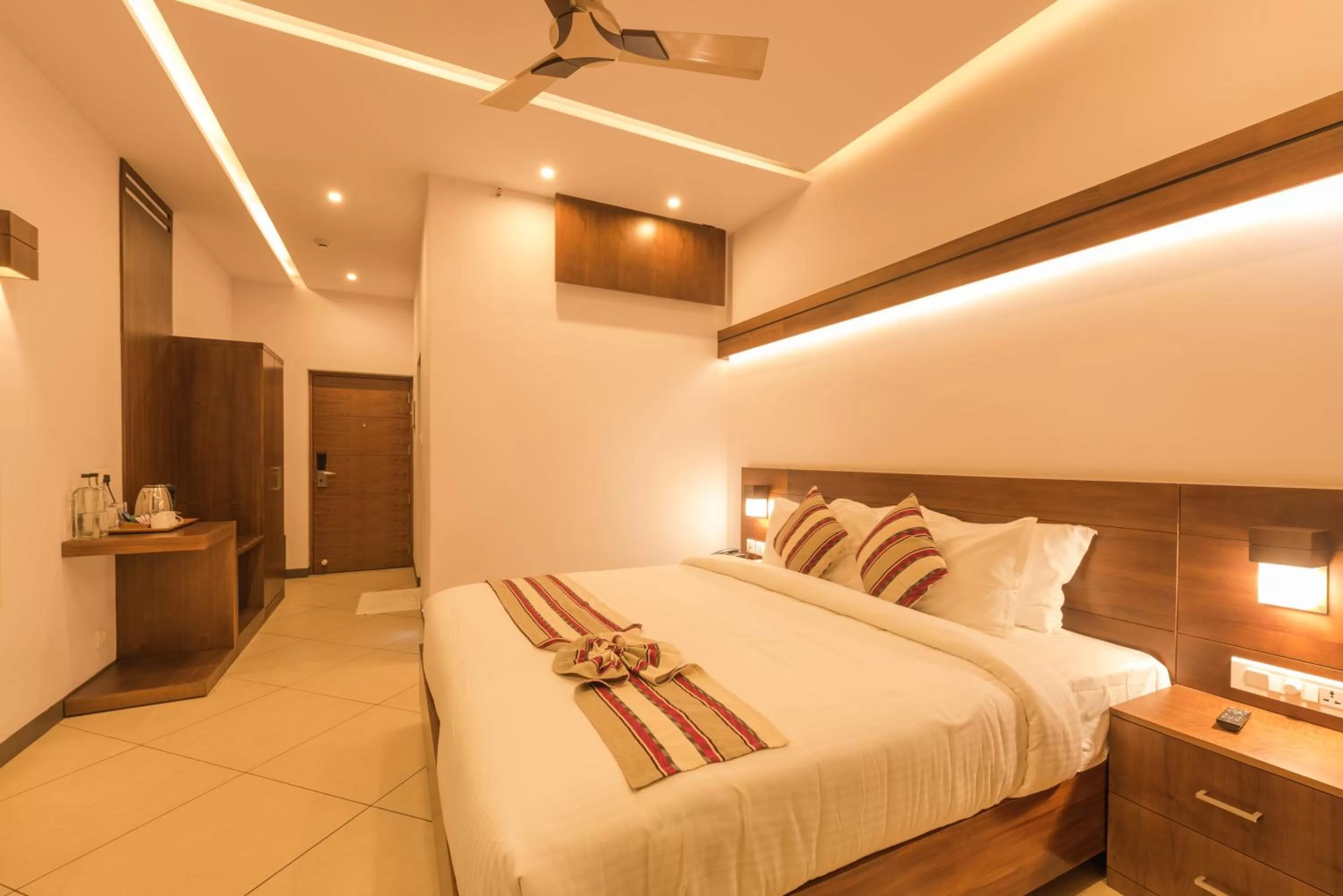 Photo of the whole room in Trivers Resort Munnar