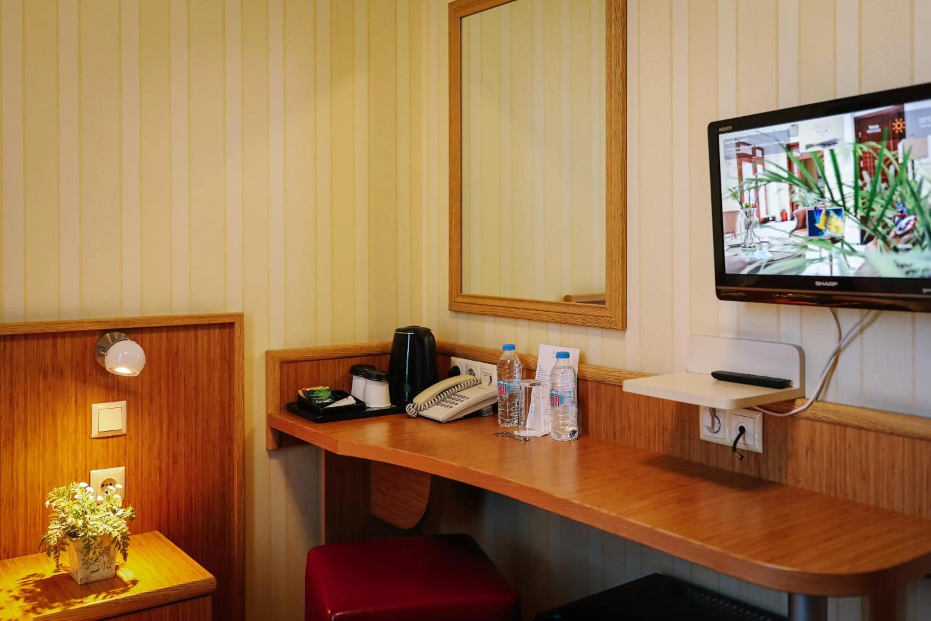 Coffee/tea facilities in Sharden Villa Boutique Hotel