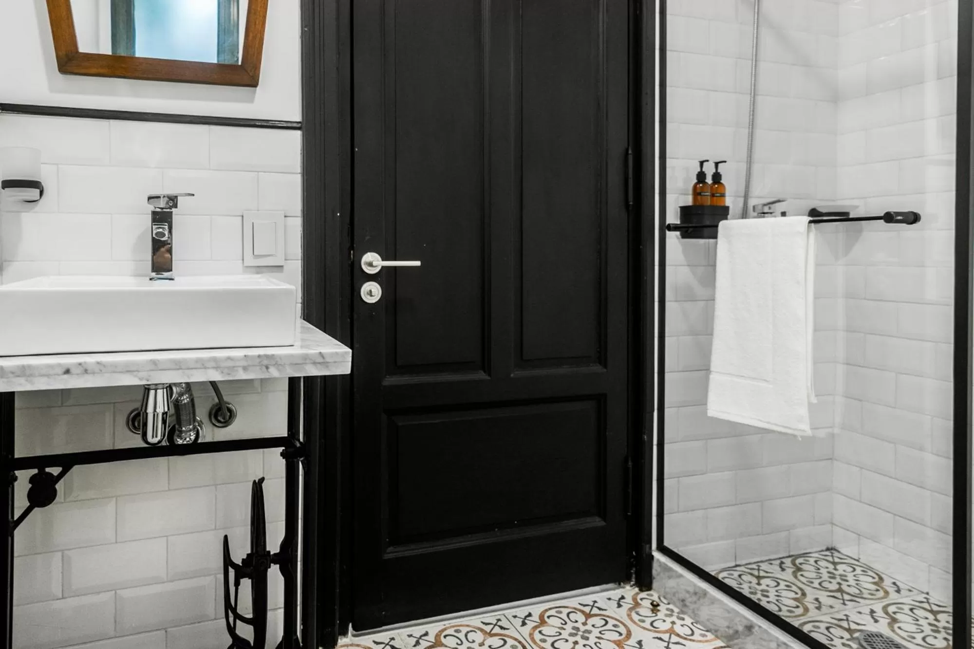 Shower, Bathroom in FAUNA Montevideo