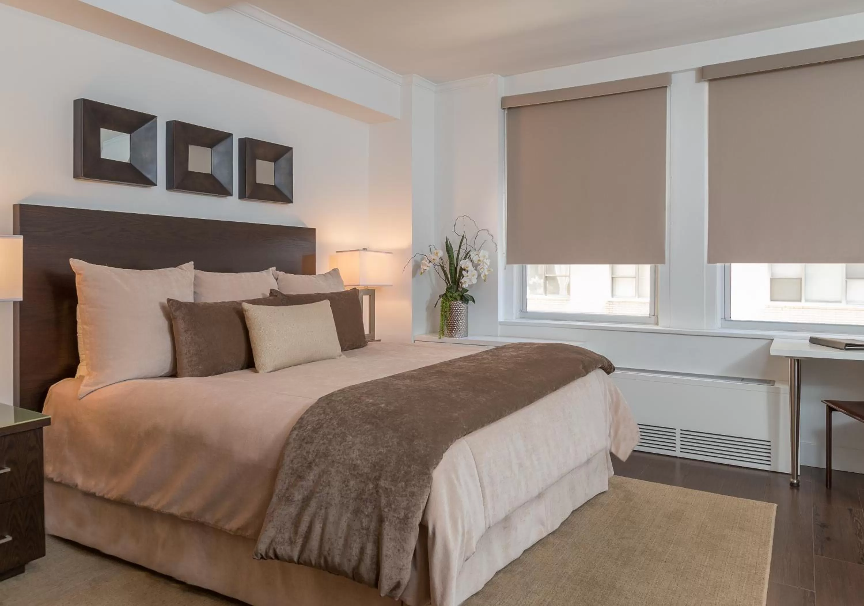 Bed in Lombardy Hotel