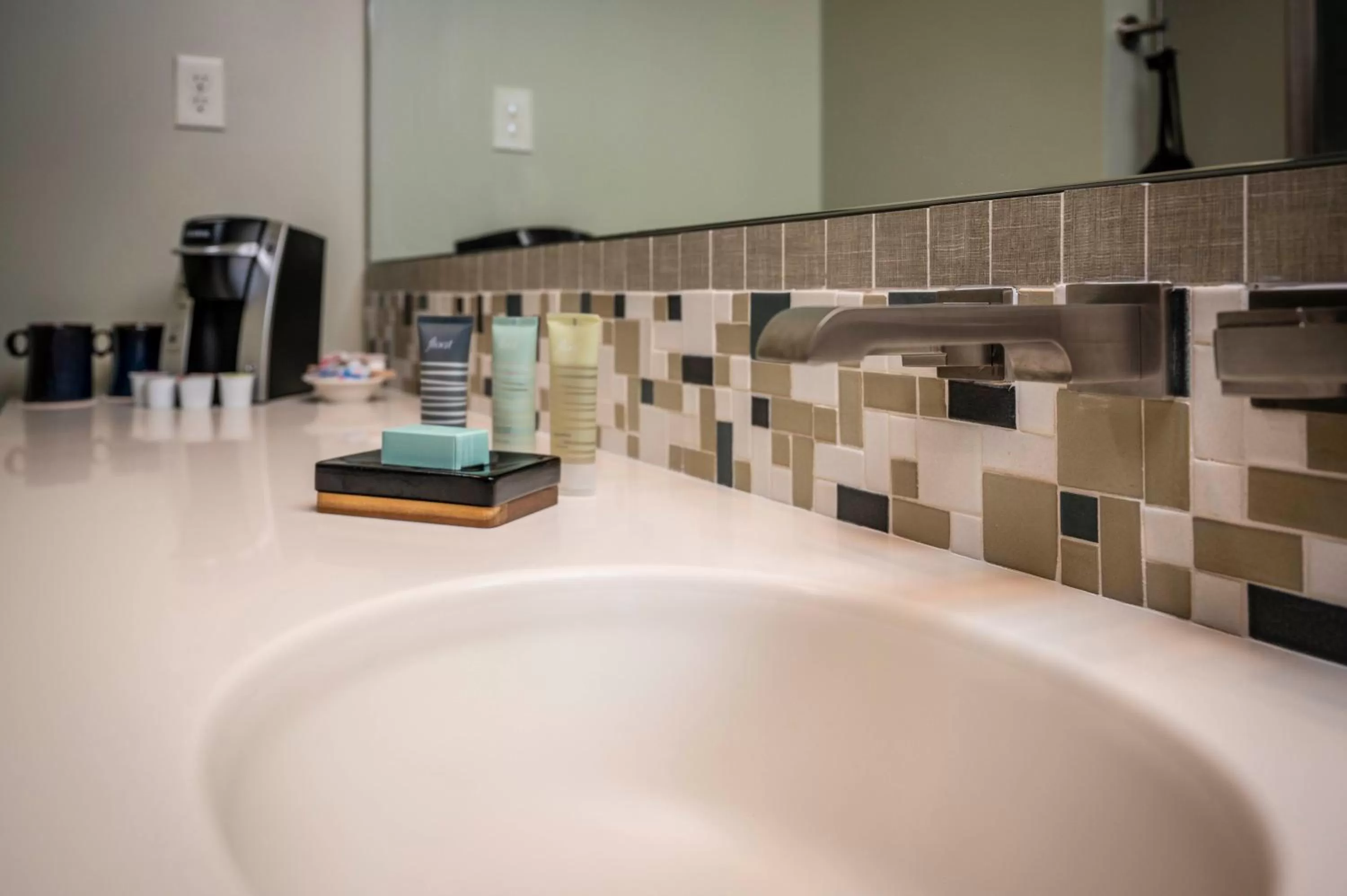 Bathroom in Hotel Broad Ripple