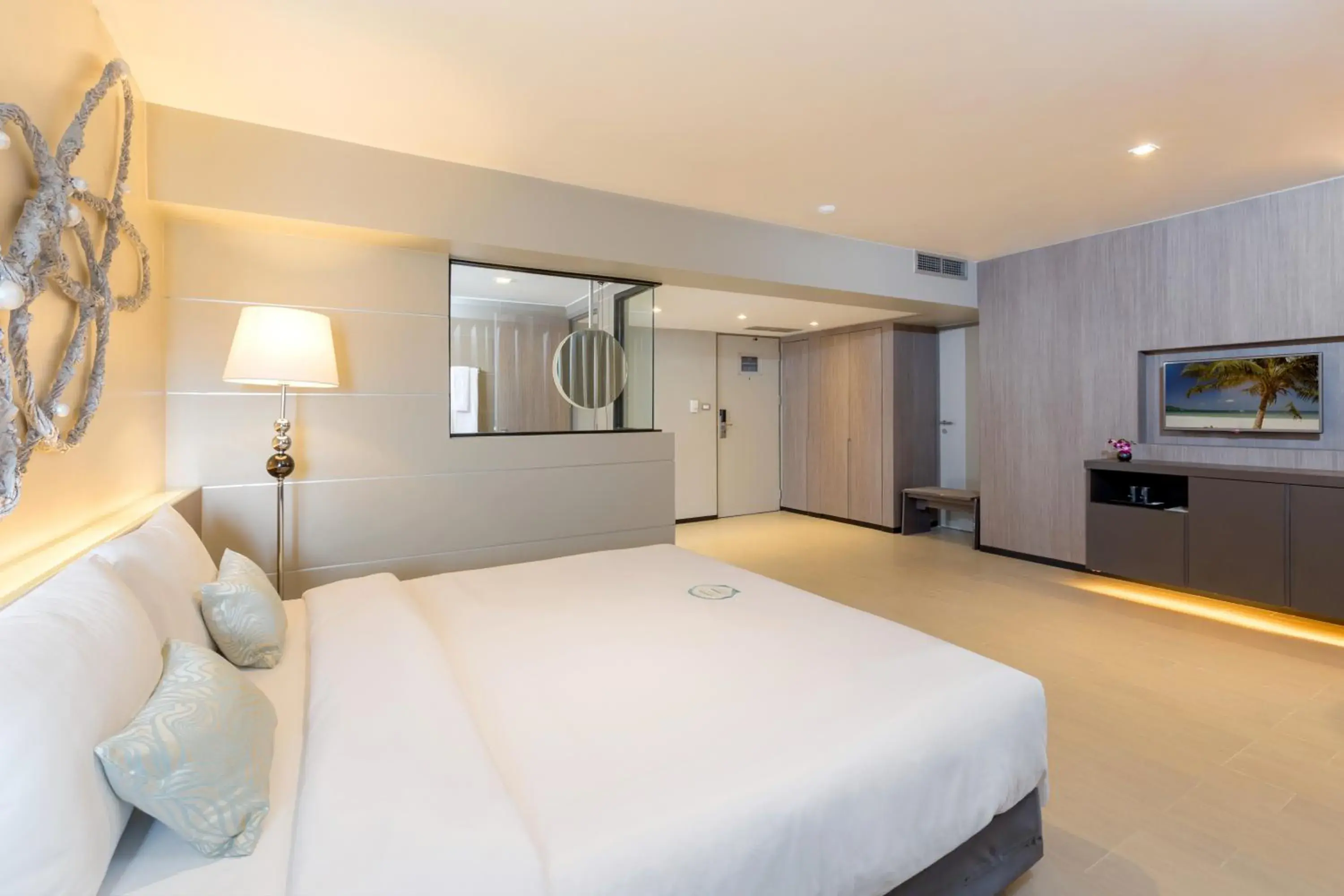 Junior Suite in Pearl Hotel - SHA Plus Junior Suite in Pearl Hotel - SHA Plus
