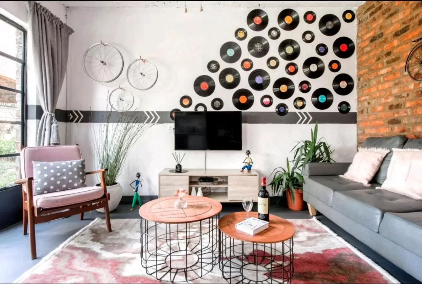 Living room, Seating Area in The Bedford Manor Living room, Seating Area in The Bedford Manor