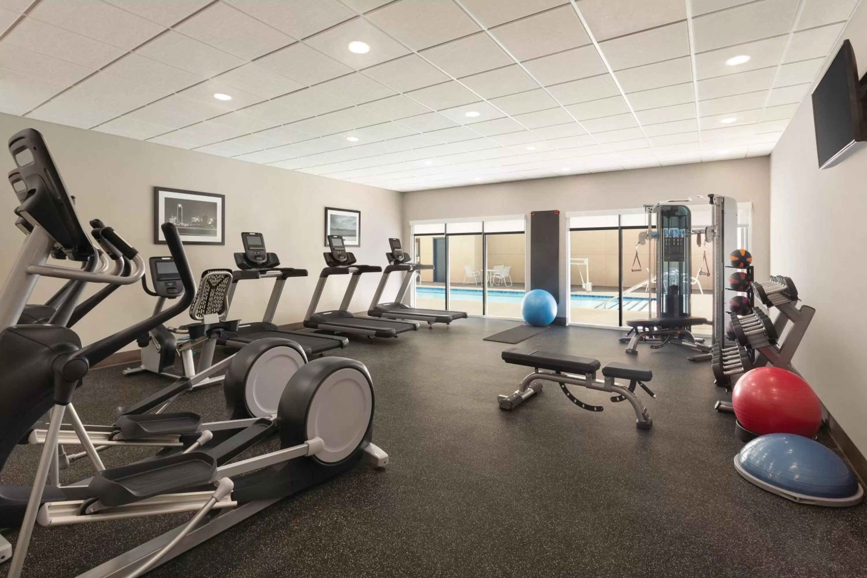 Fitness centre/facilities in Radisson Hotel Oklahoma City Airport