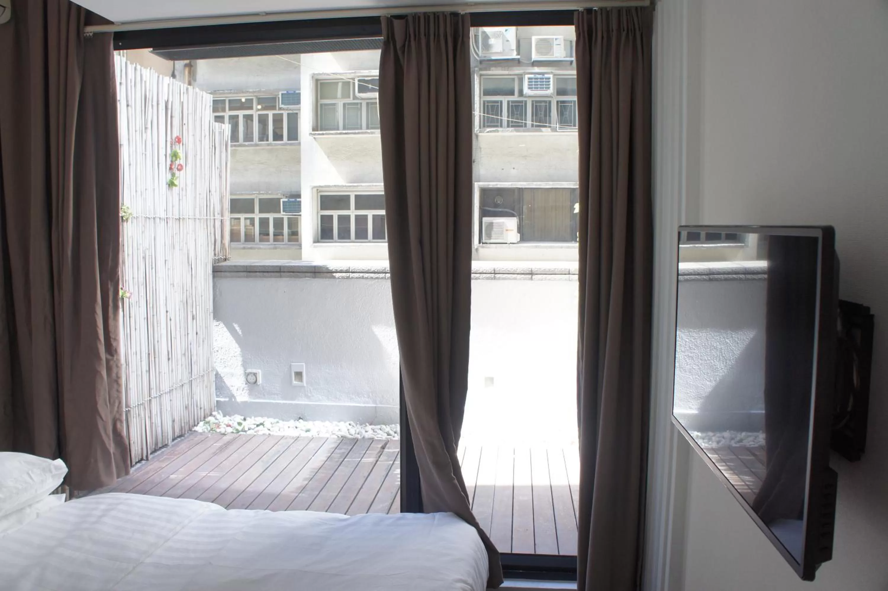 TV and multimedia, Bed in Homy Central