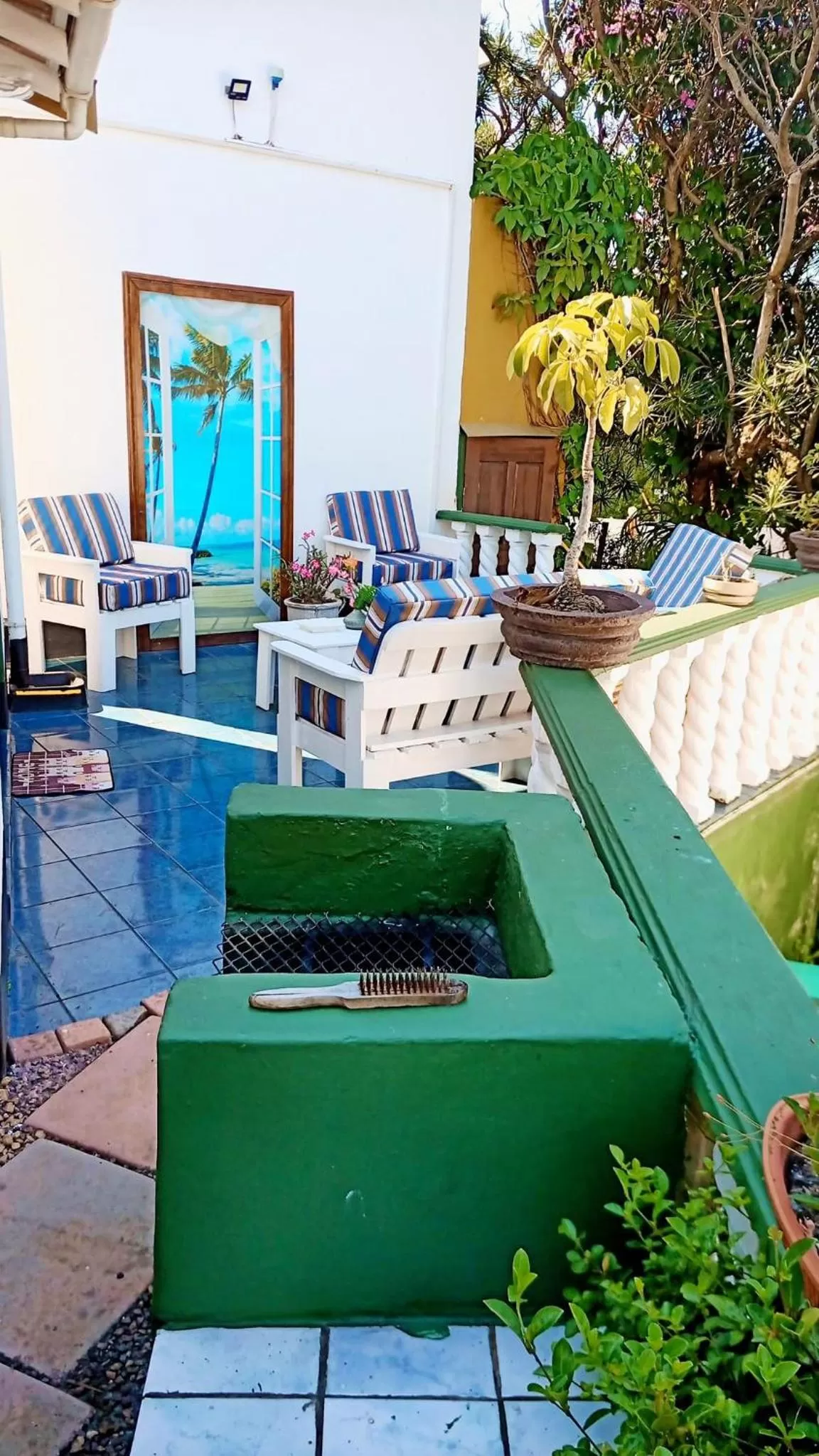 Patio in Queensburgh B&B or Self Catering