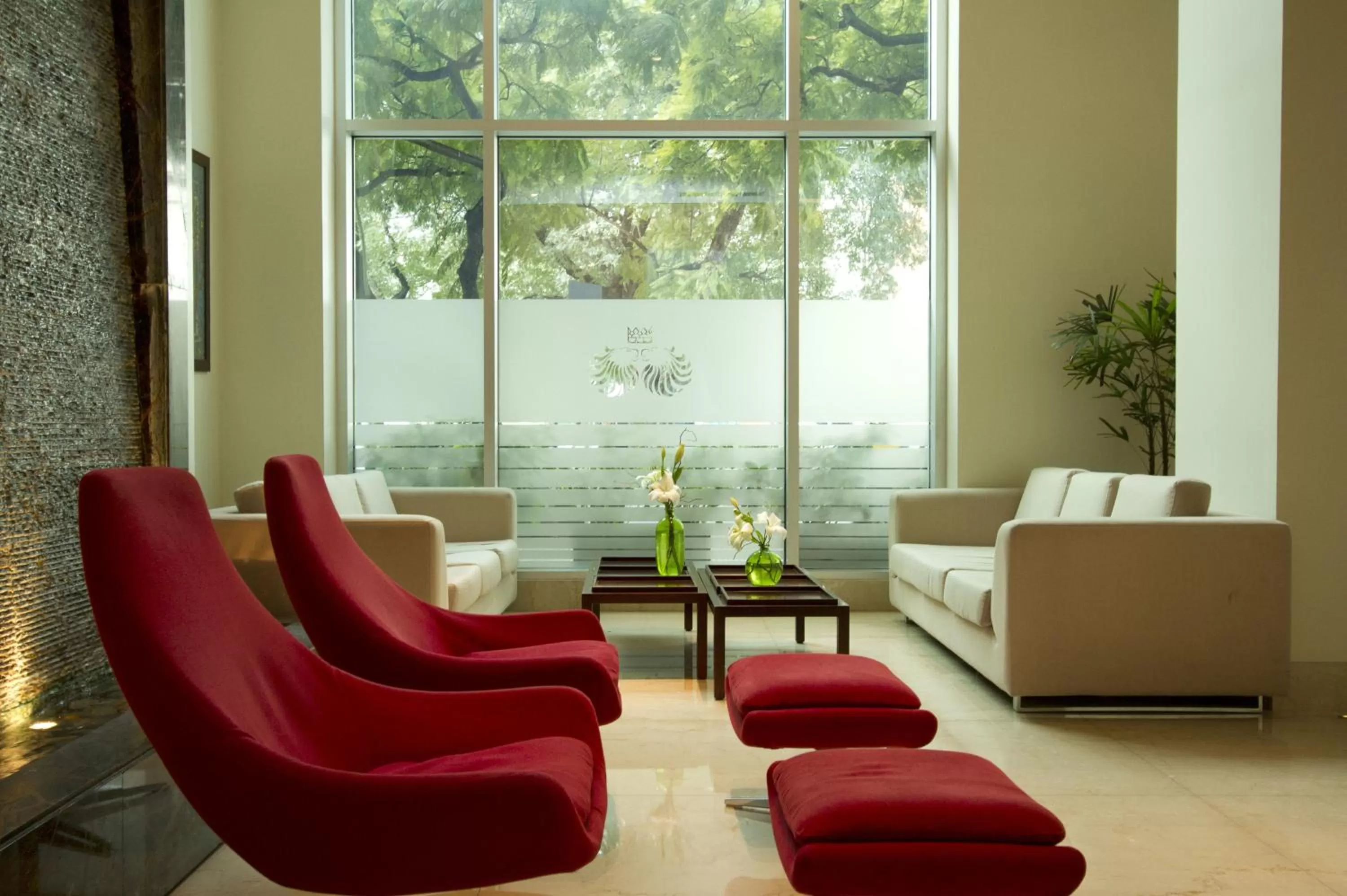 Lobby or reception in Eurobuilding Hotel Boutique Buenos Aires