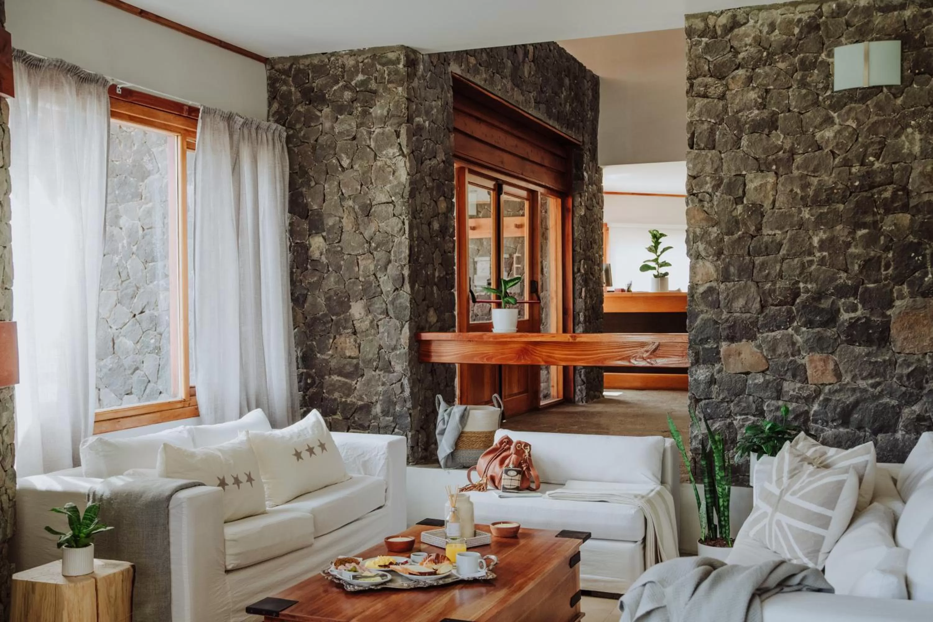 Property building in Hostería El Coirón