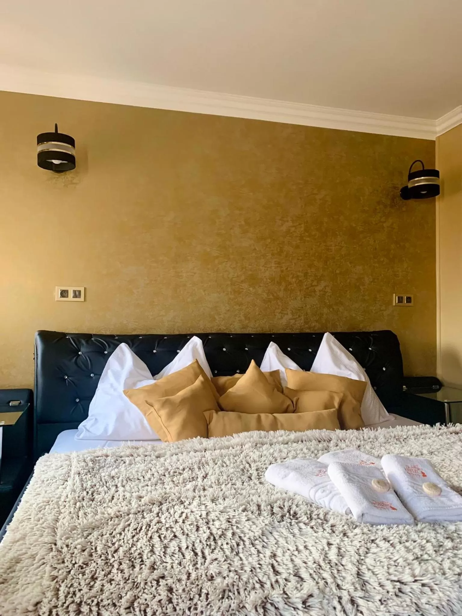 Bedroom, Bed in Wellness Hotel Beethoven