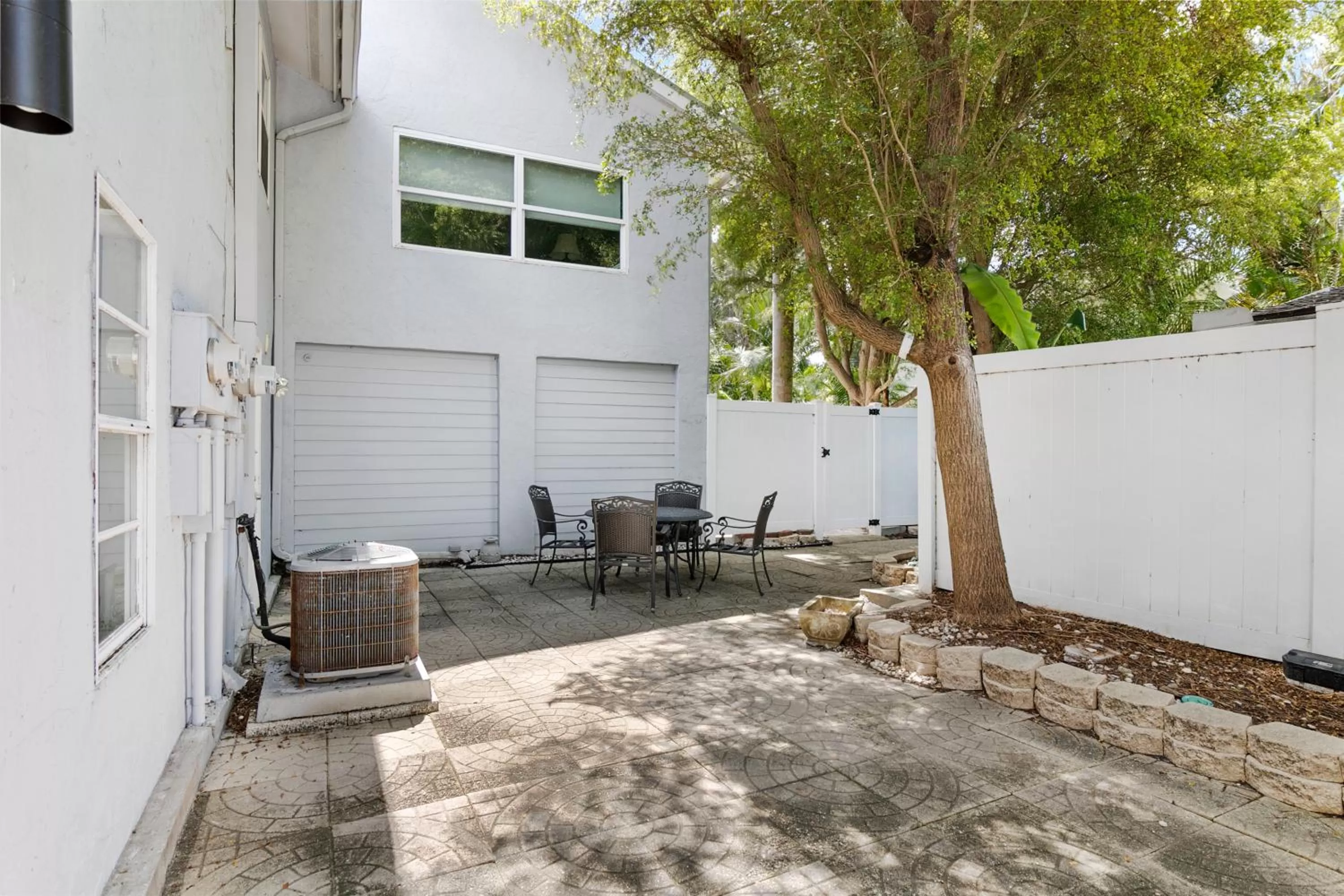 Garden view in The Ringling Beach House