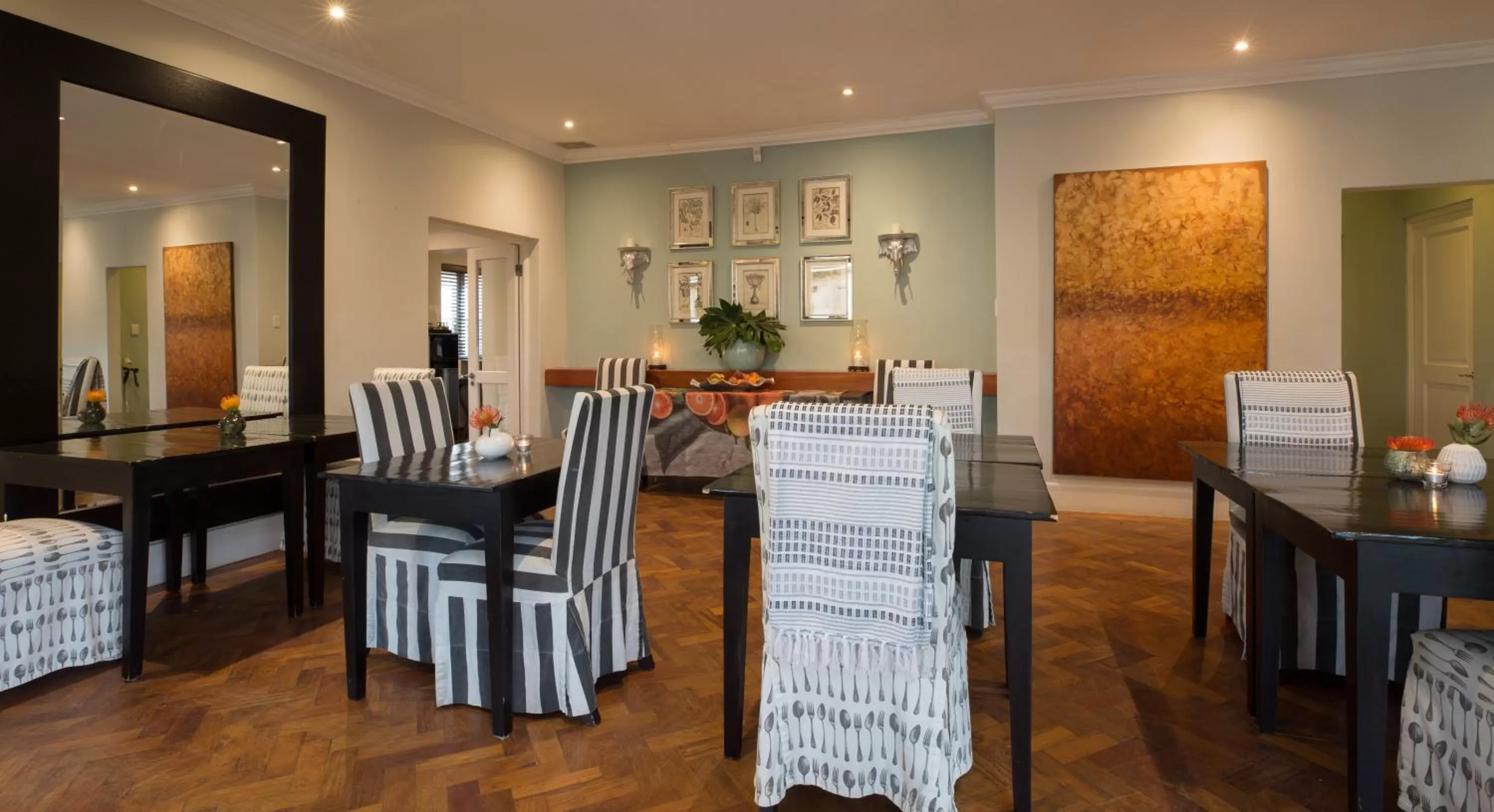 Meals in The Parkwood