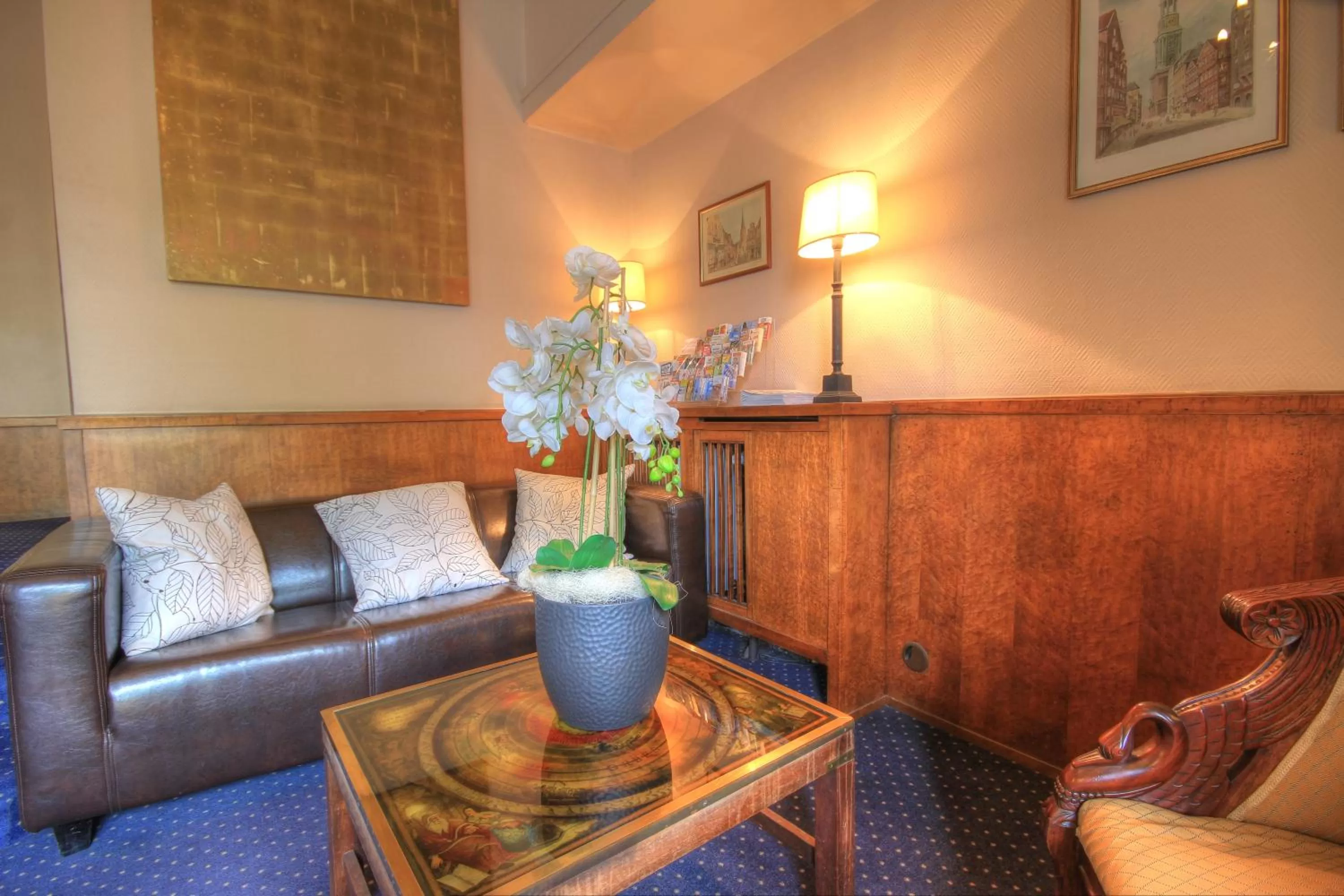 Lobby or reception in Relexa Hotel Bellevue an der Alster