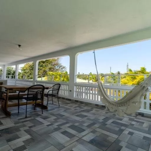 El Flamingo Beach Club