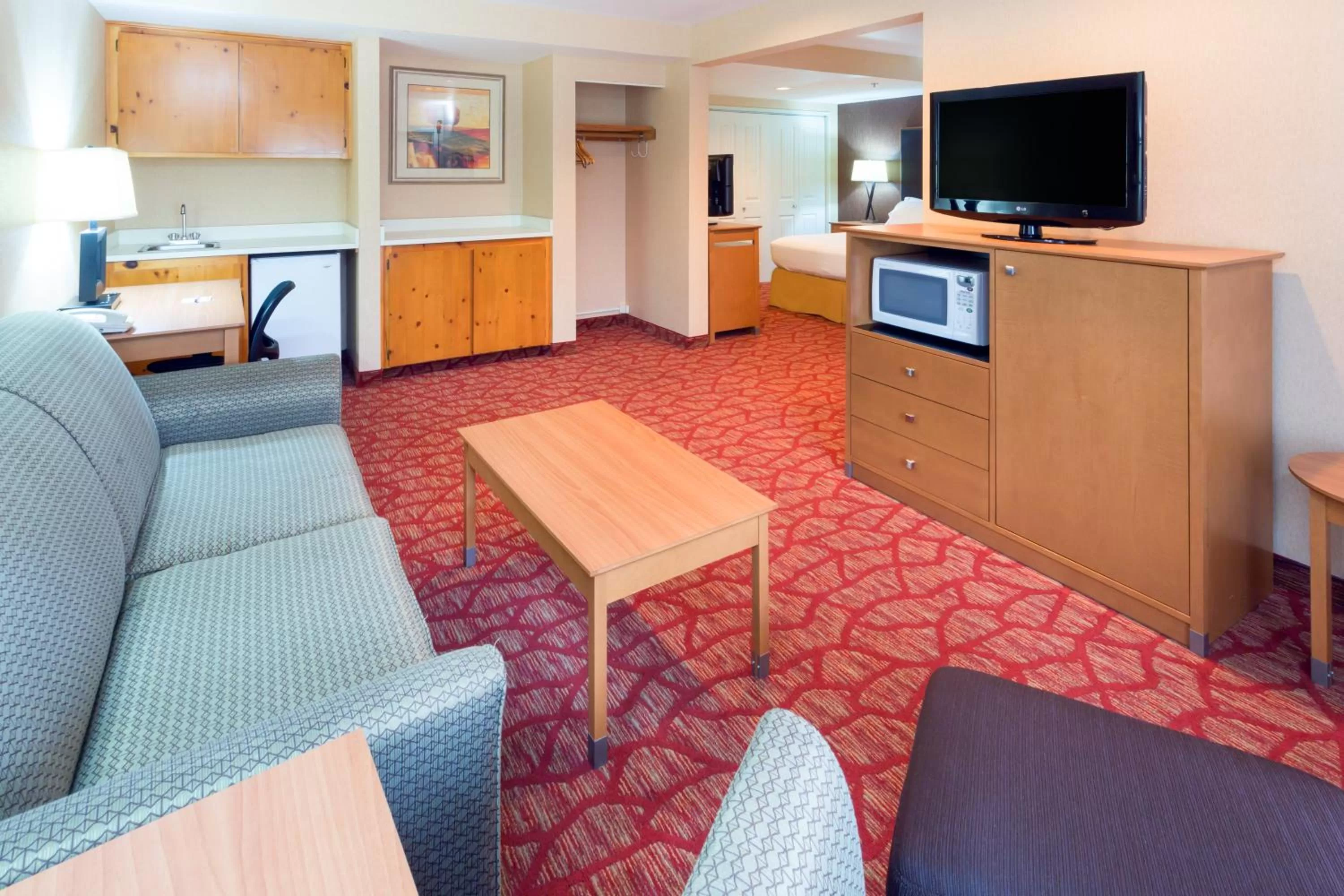 Photo of the whole room in Holiday Inn Express Roseburg by IHG