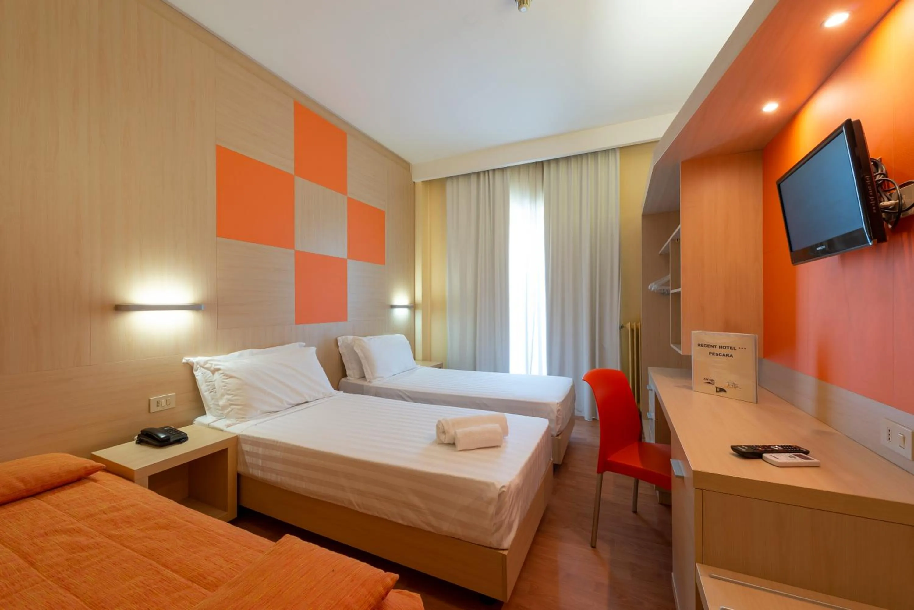 Photo of the whole room, Bed in Hotel Regent