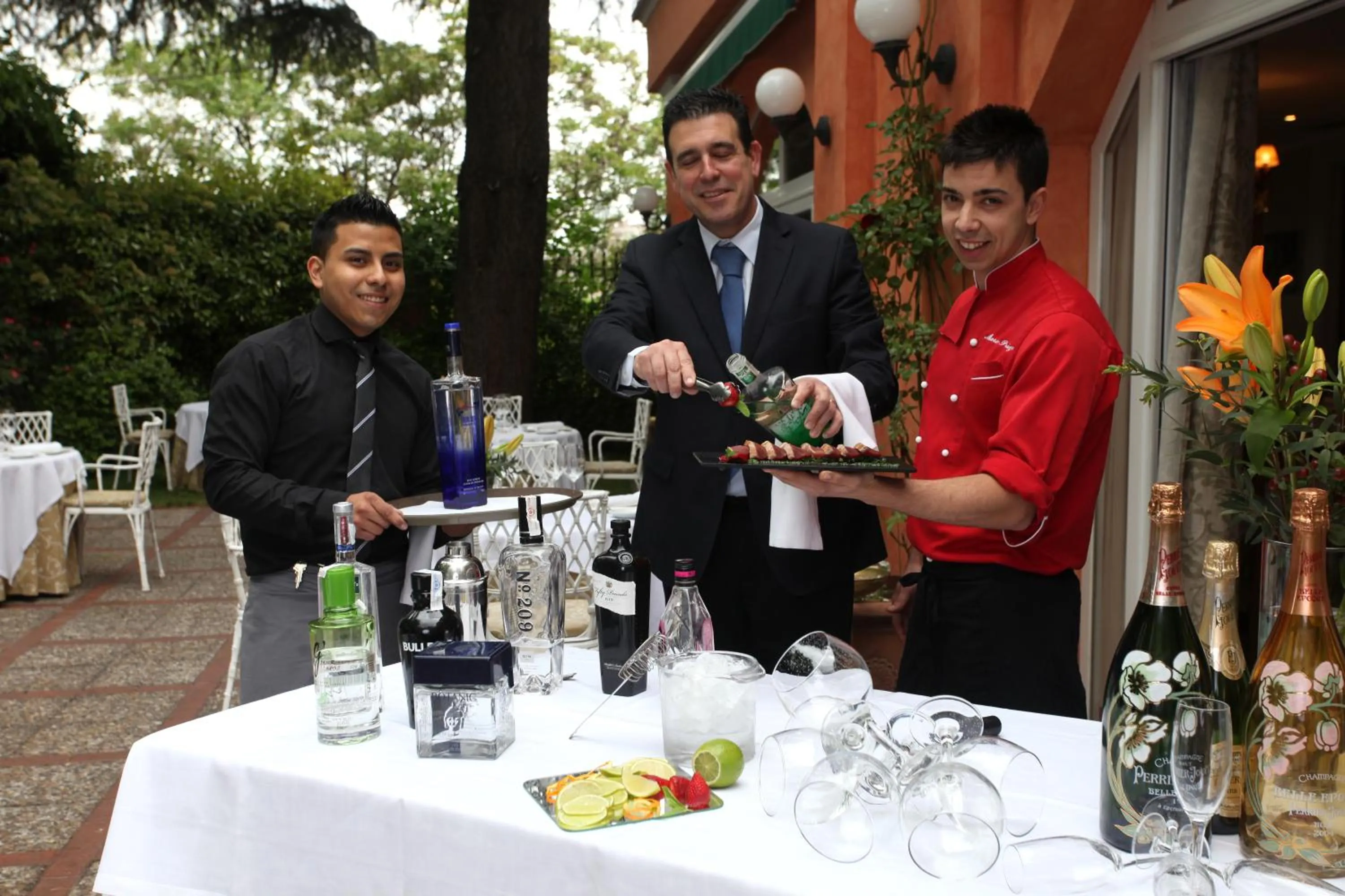 Staff in La Quinta de los Cedros