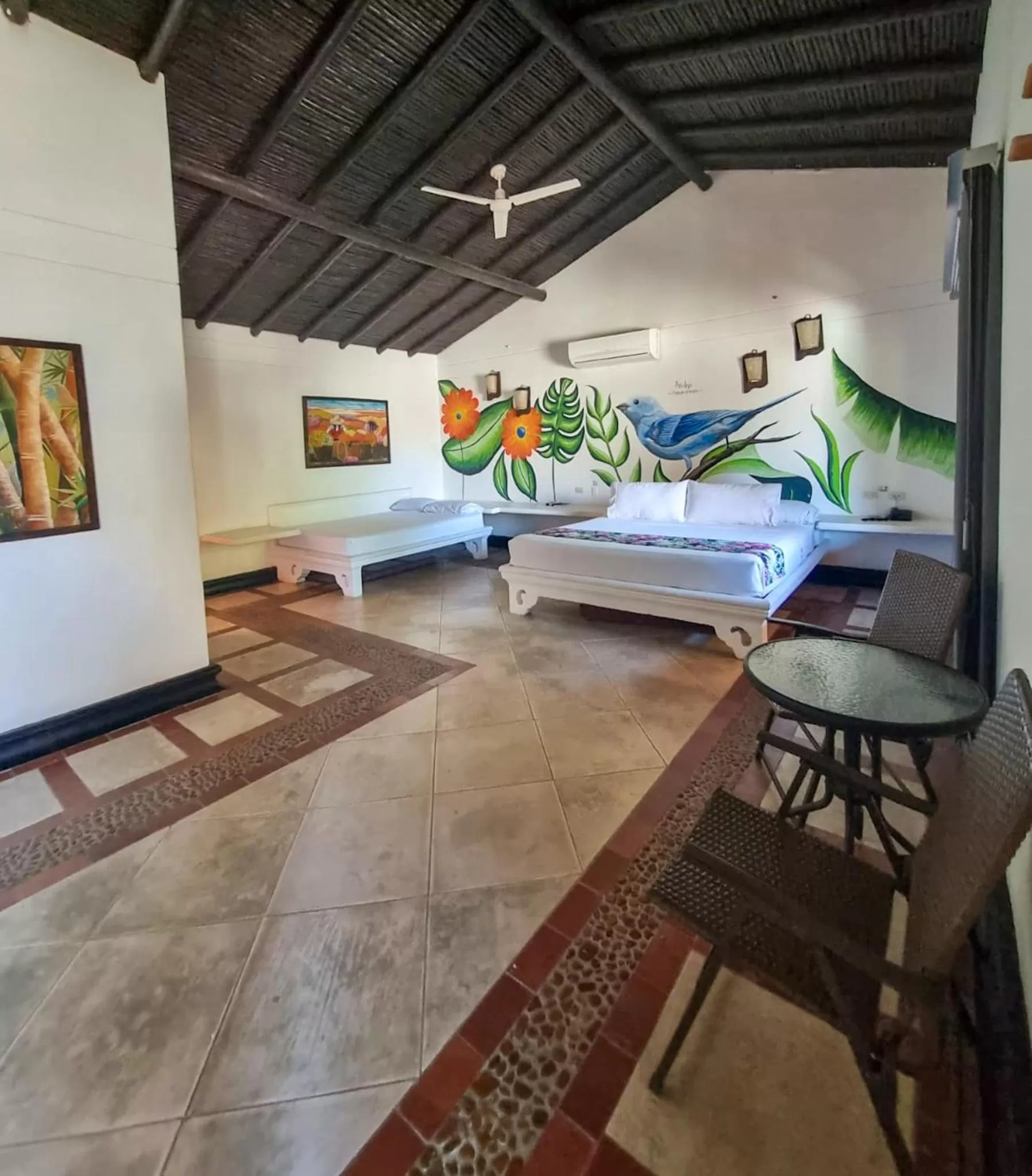 Hotel Portón del Sol