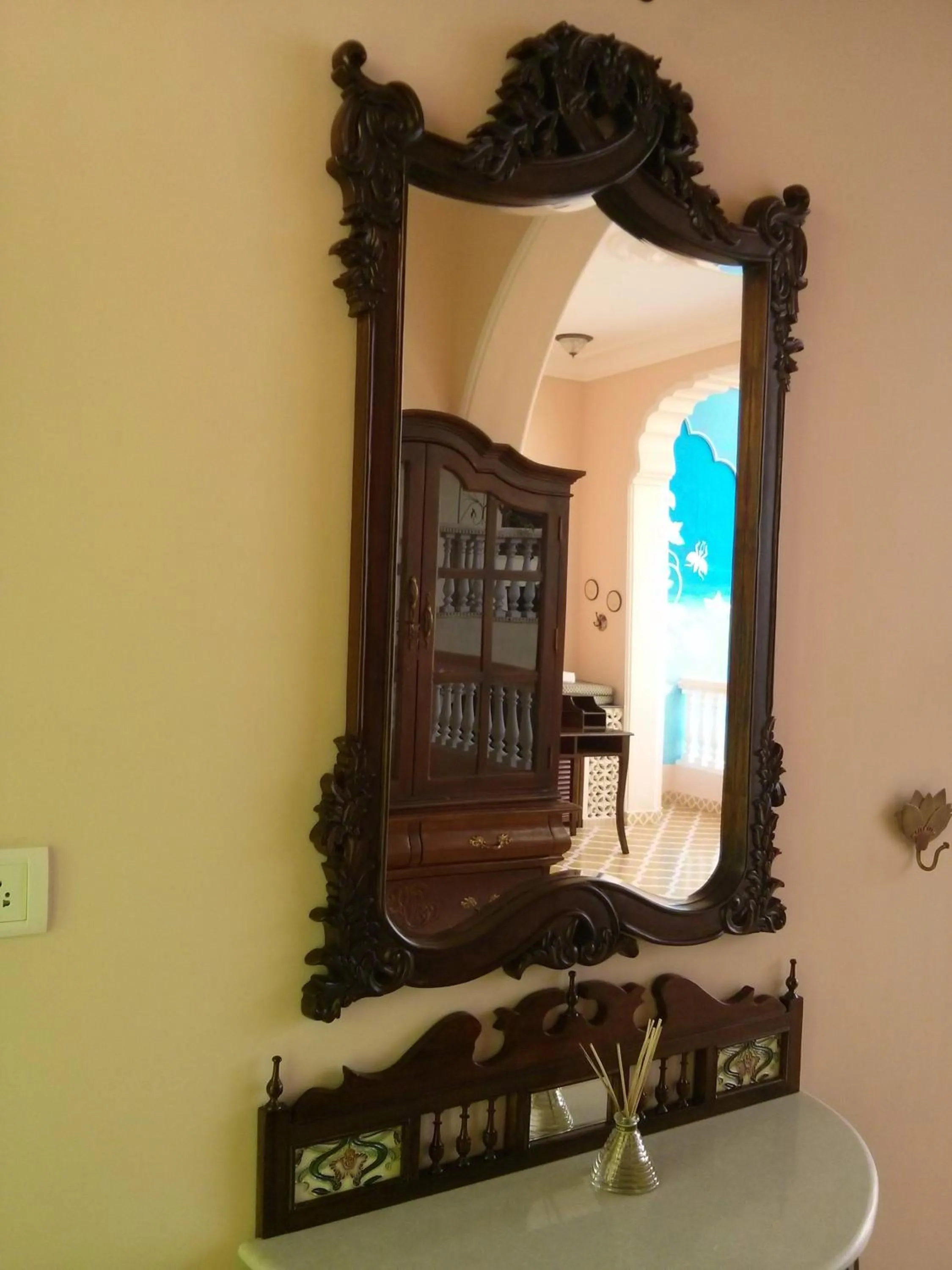 Decorative detail in Jasvilas