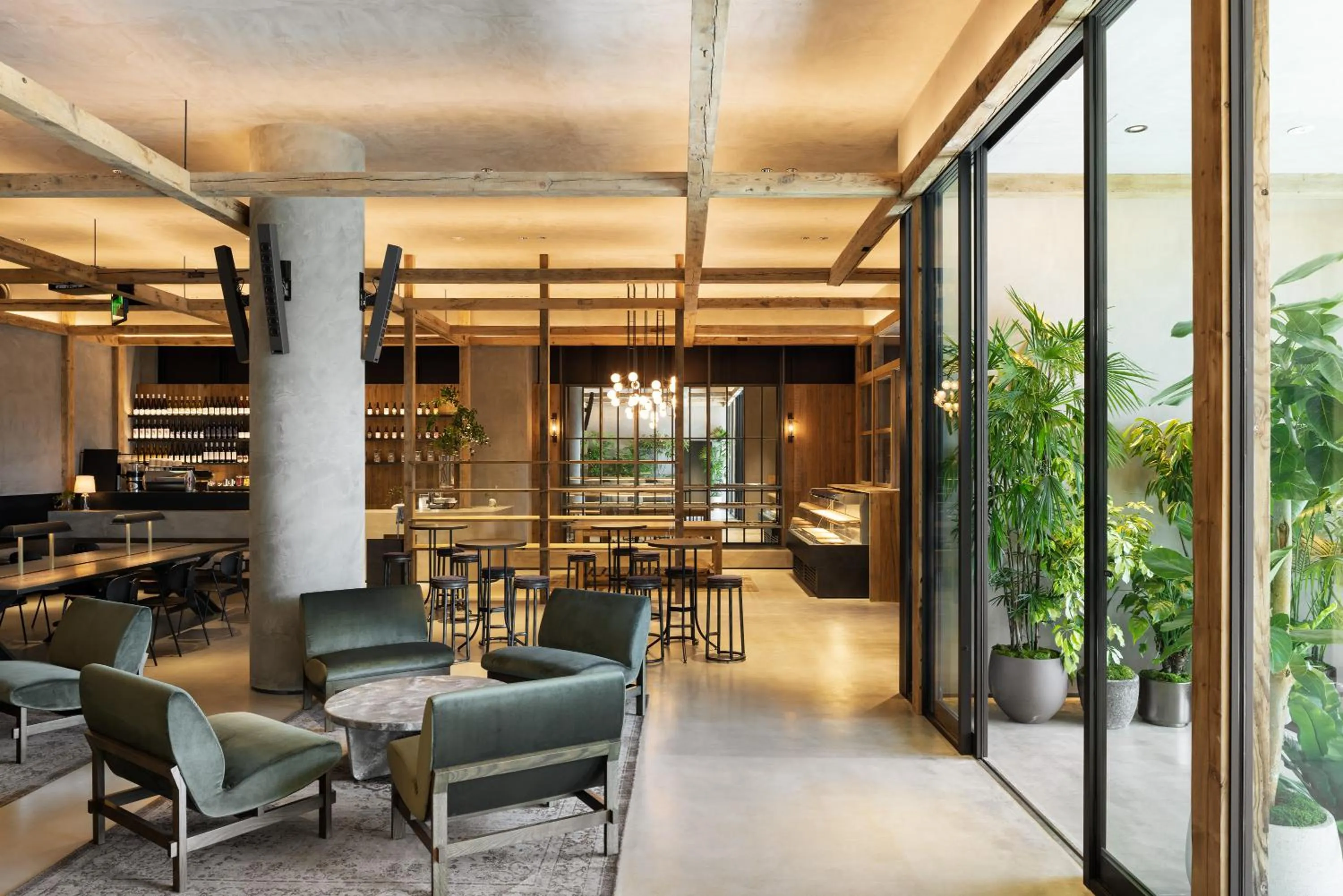 Lobby or reception in NOHGA HOTEL KIYOMIZU KYOTO