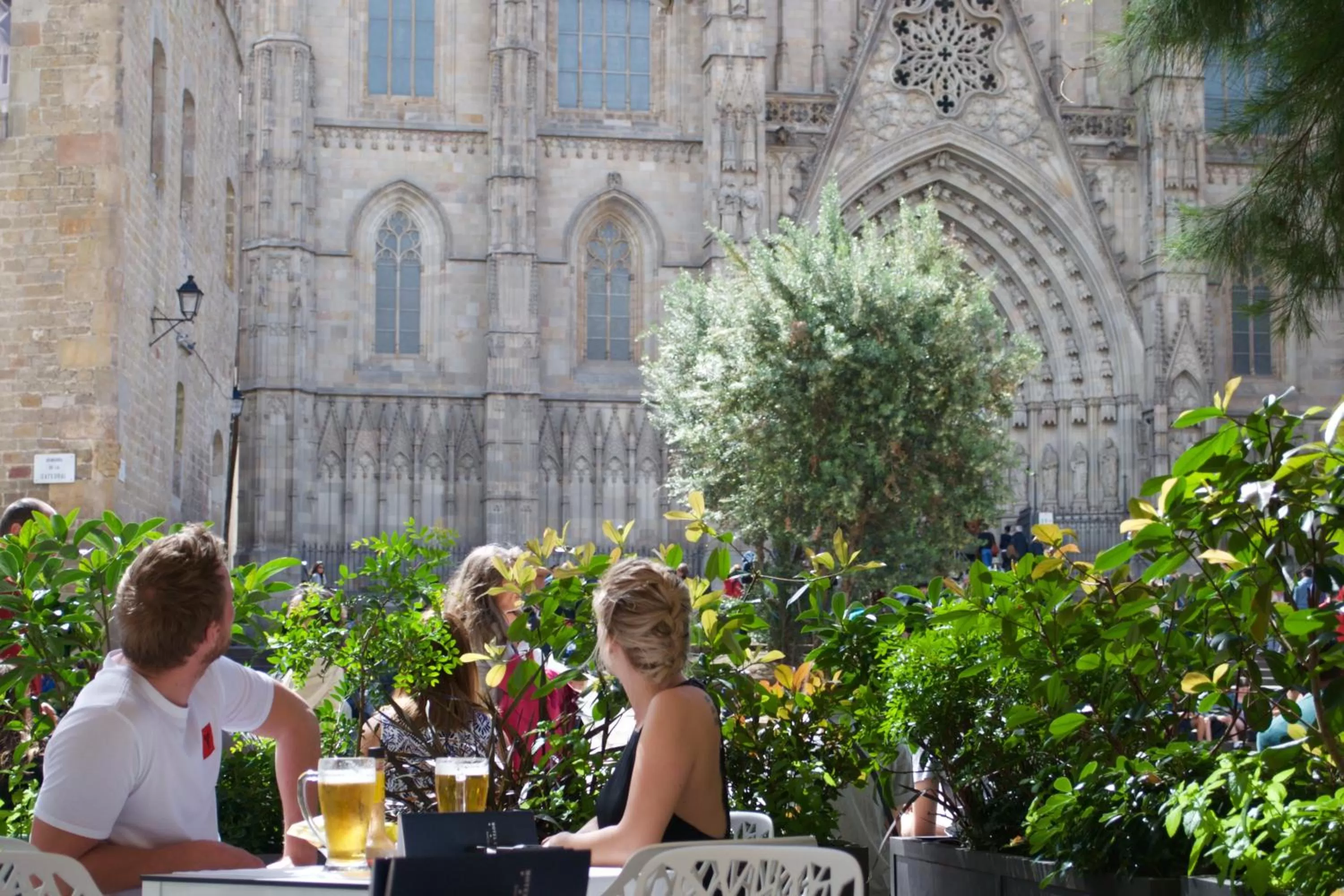 Restaurant/places to eat in Colón Hotel Barcelona