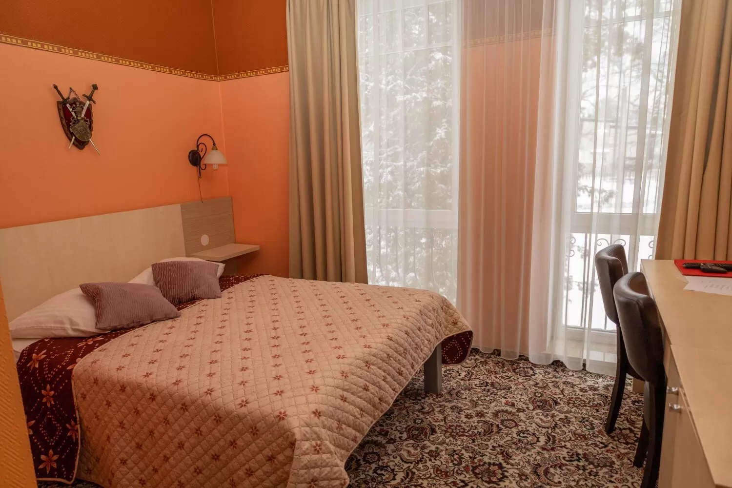 Photo of the whole room, Bed in Hotel Pils with Self-Check in