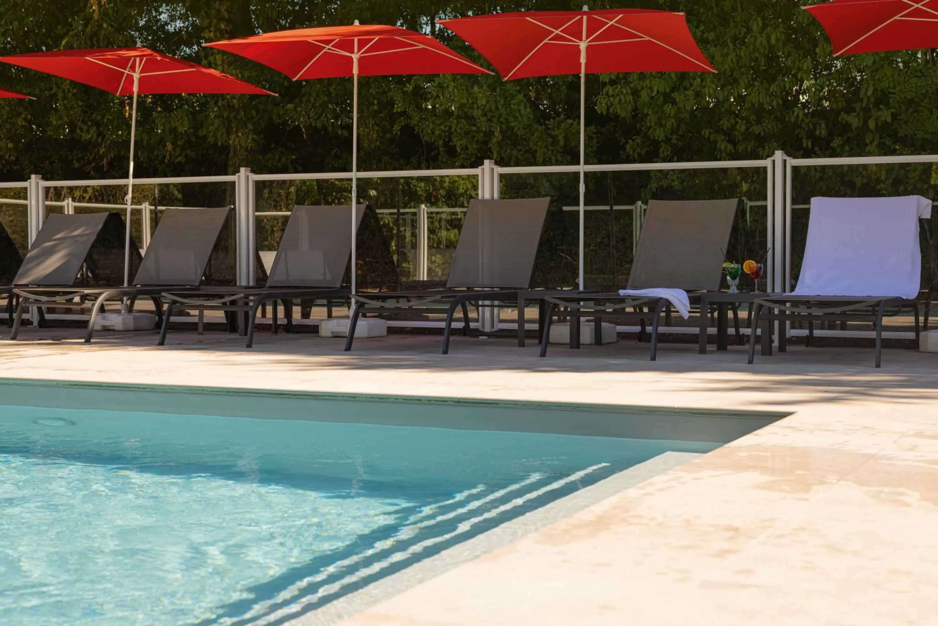 Spring in ibis Lyon Nord