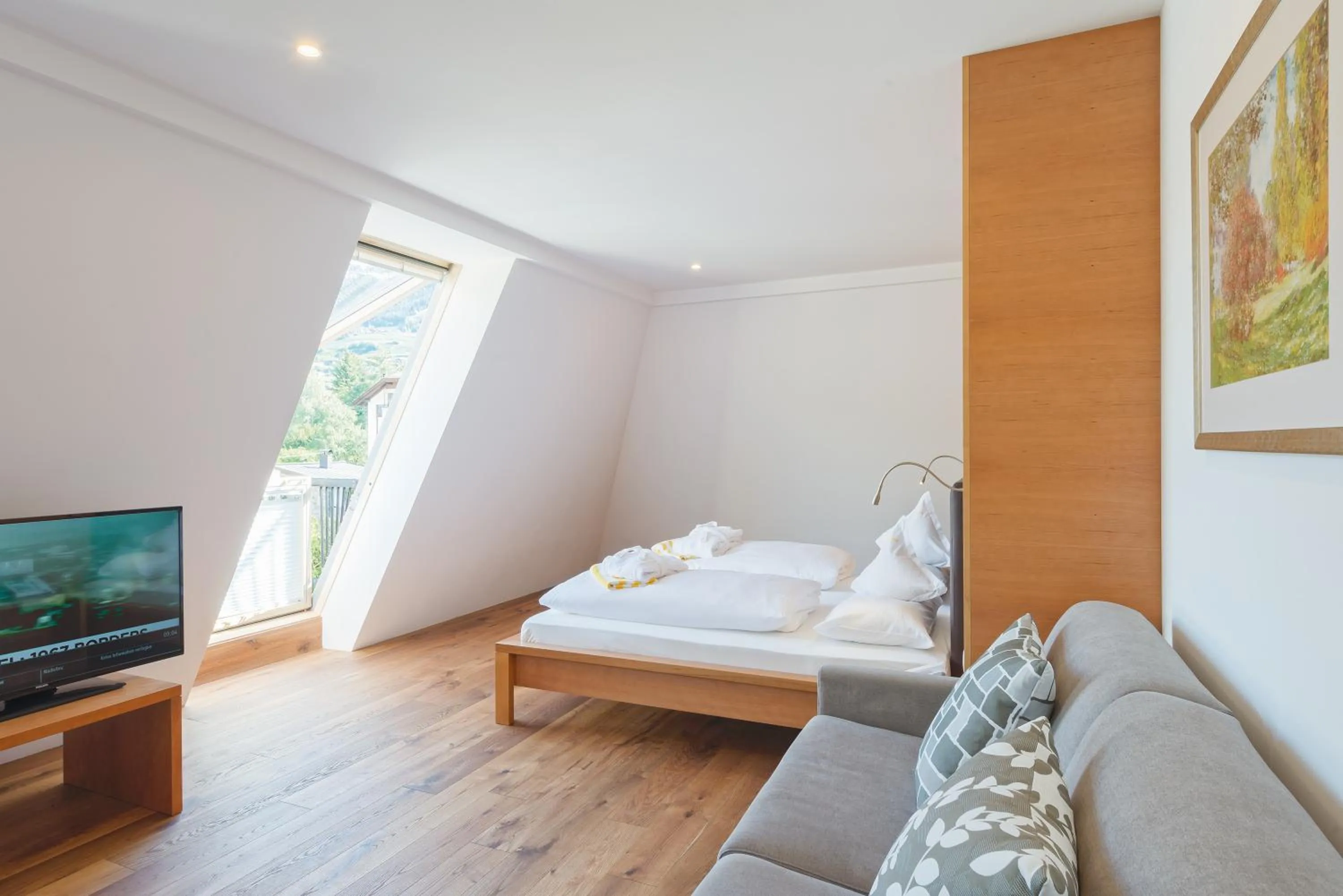 Photo of the whole room, Bed in Hotel Sonnenhof