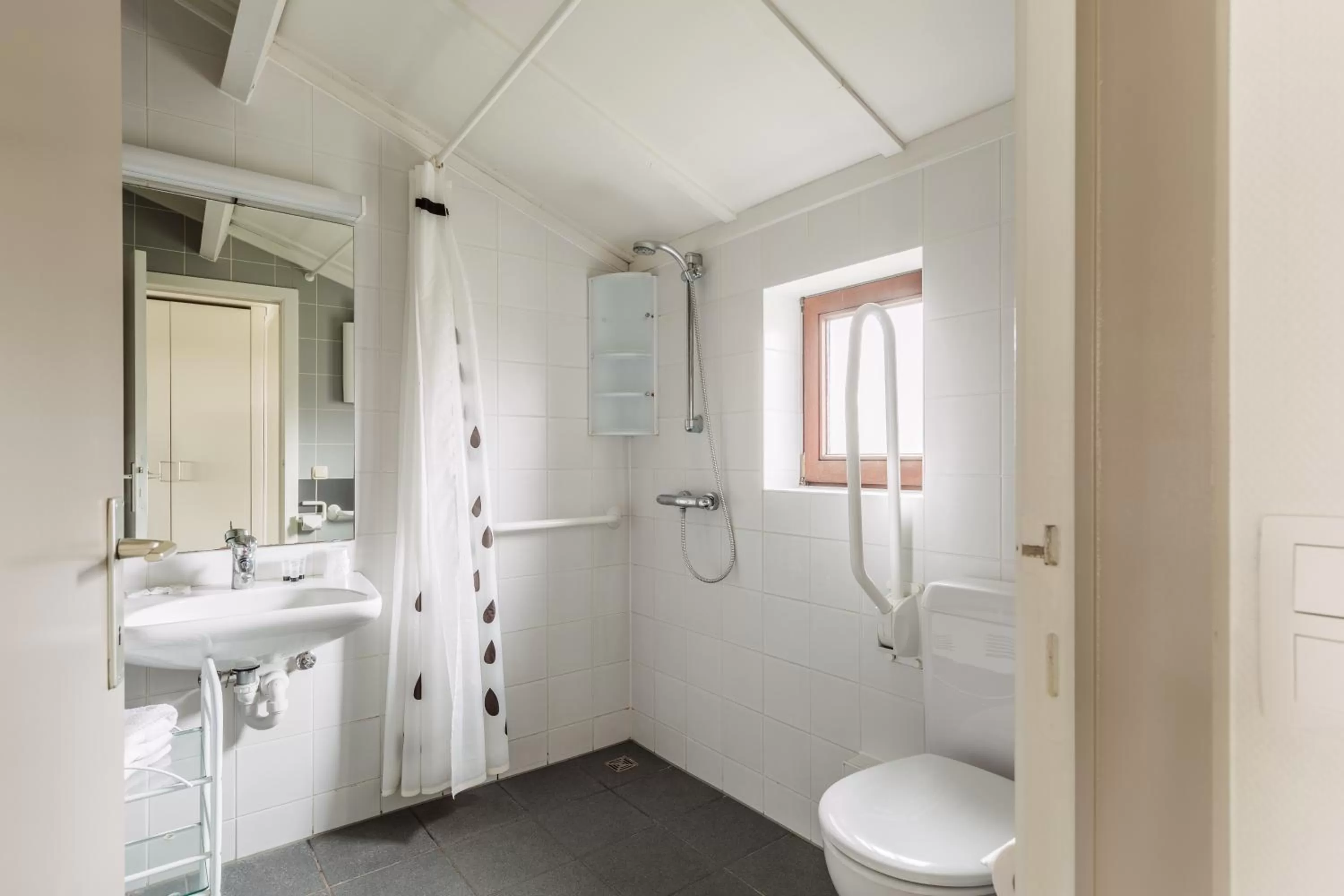 Bathroom in C-Hotels Zeegalm