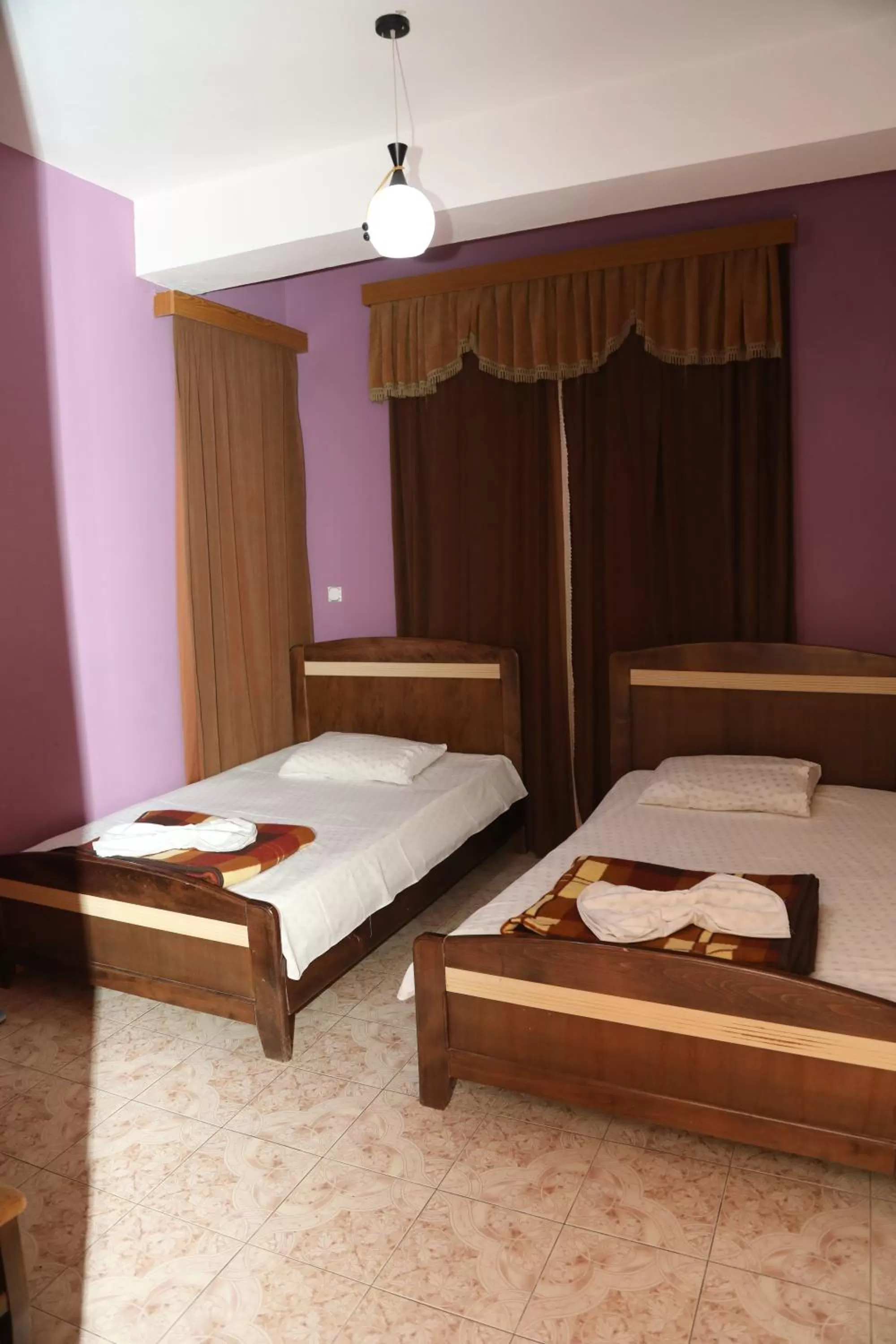 Bed in Hotel Villa Kabashi