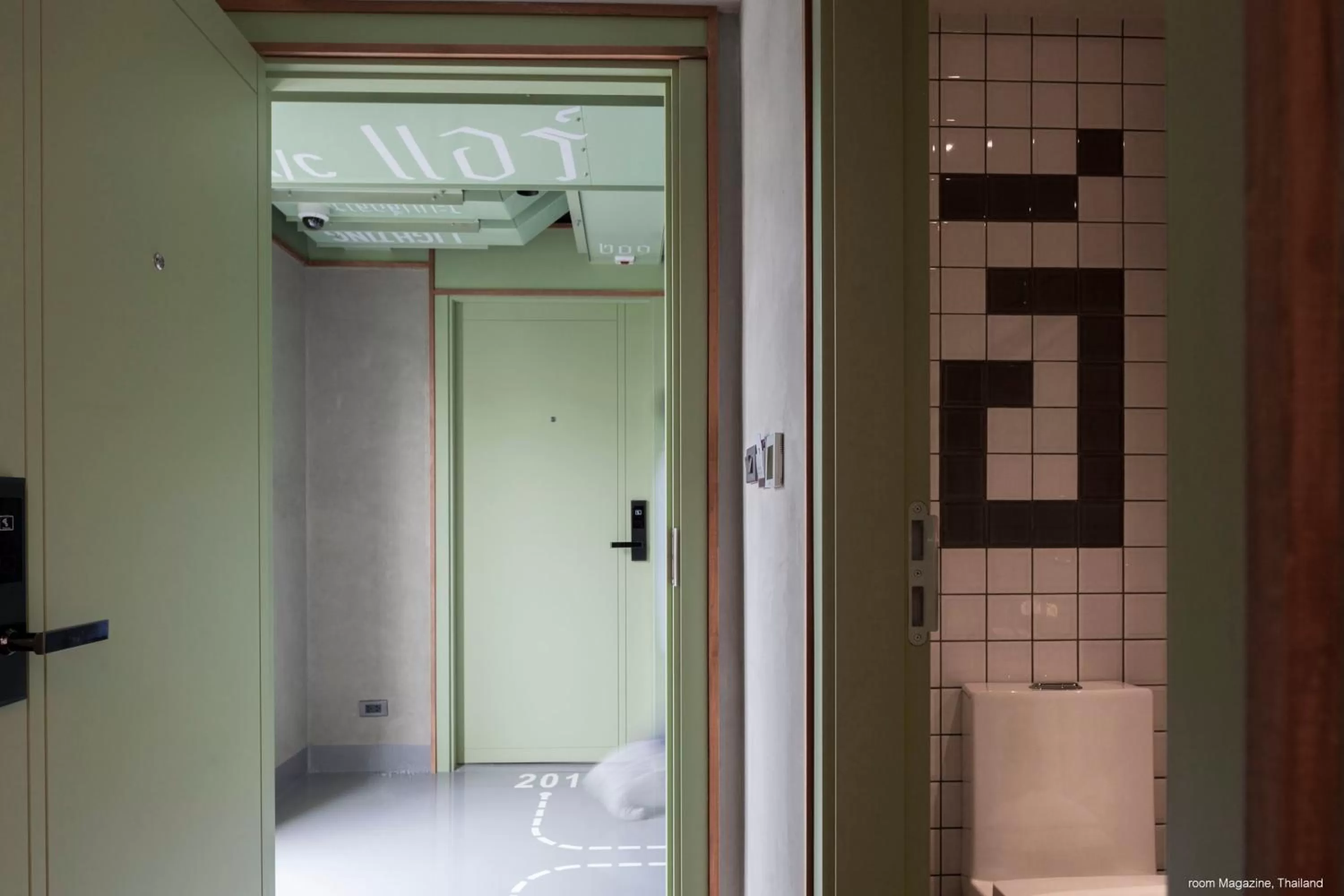 Bathroom in Samsen Street Hotel